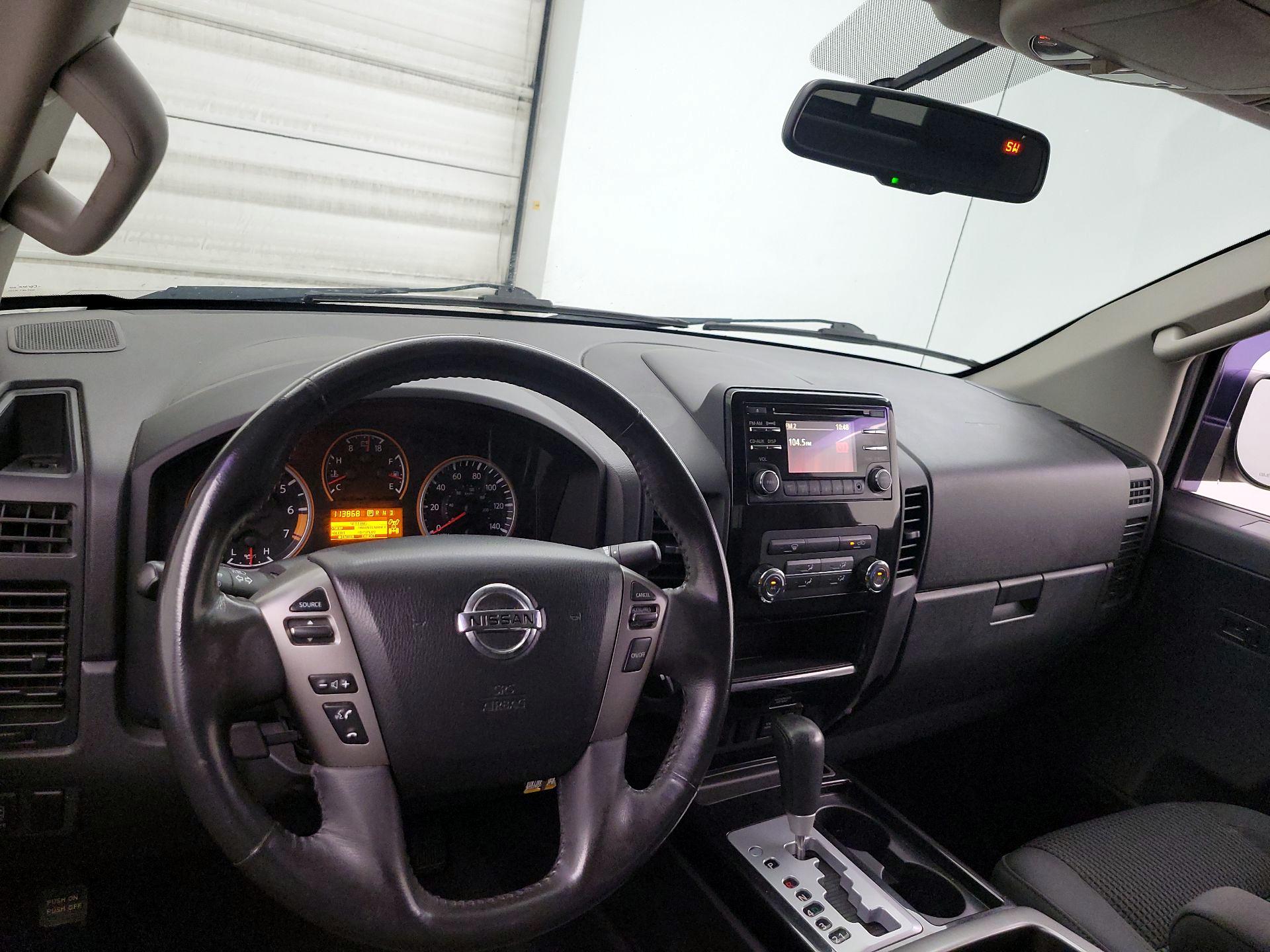 Thumbnail: 2014 Nissan Titan - 9