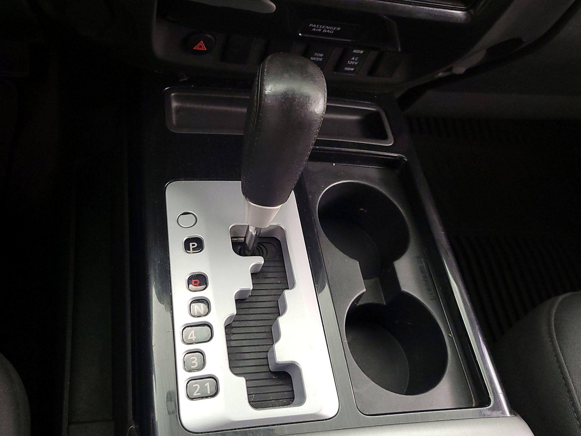 Thumbnail: 2014 Nissan Titan - 17