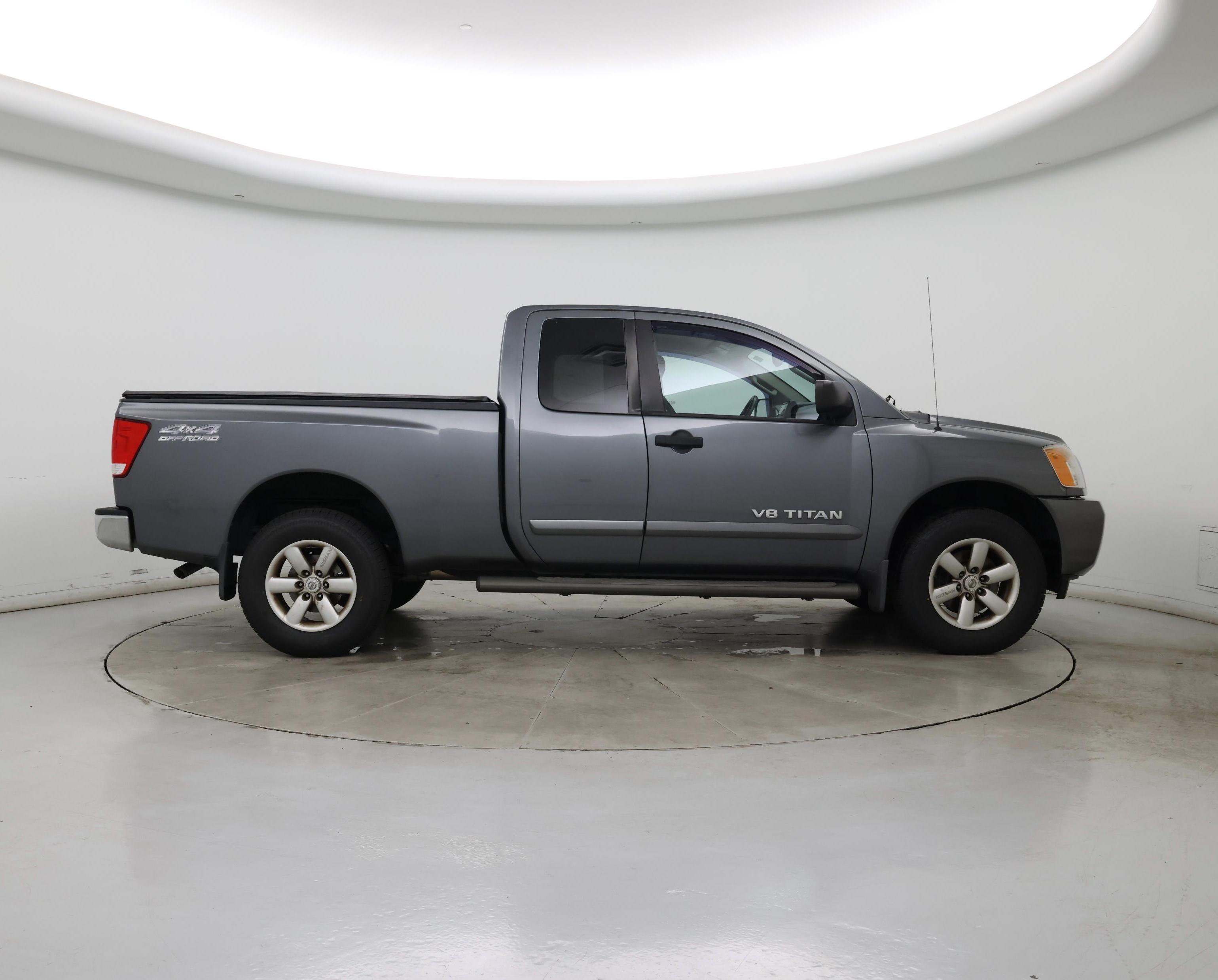 Thumbnail: 2014 Nissan Titan - 7