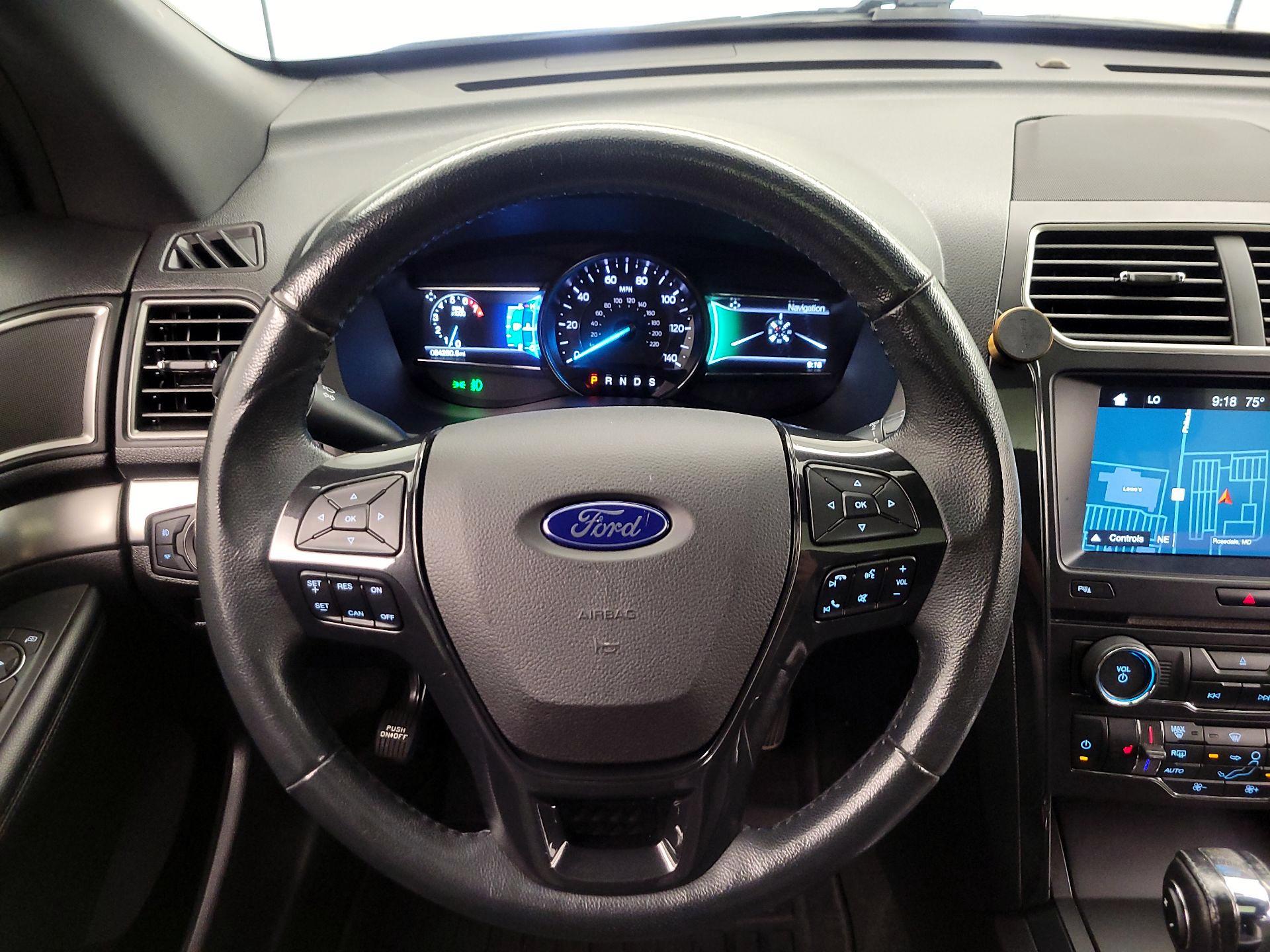 Thumbnail: 2018 Ford Explorer - 10