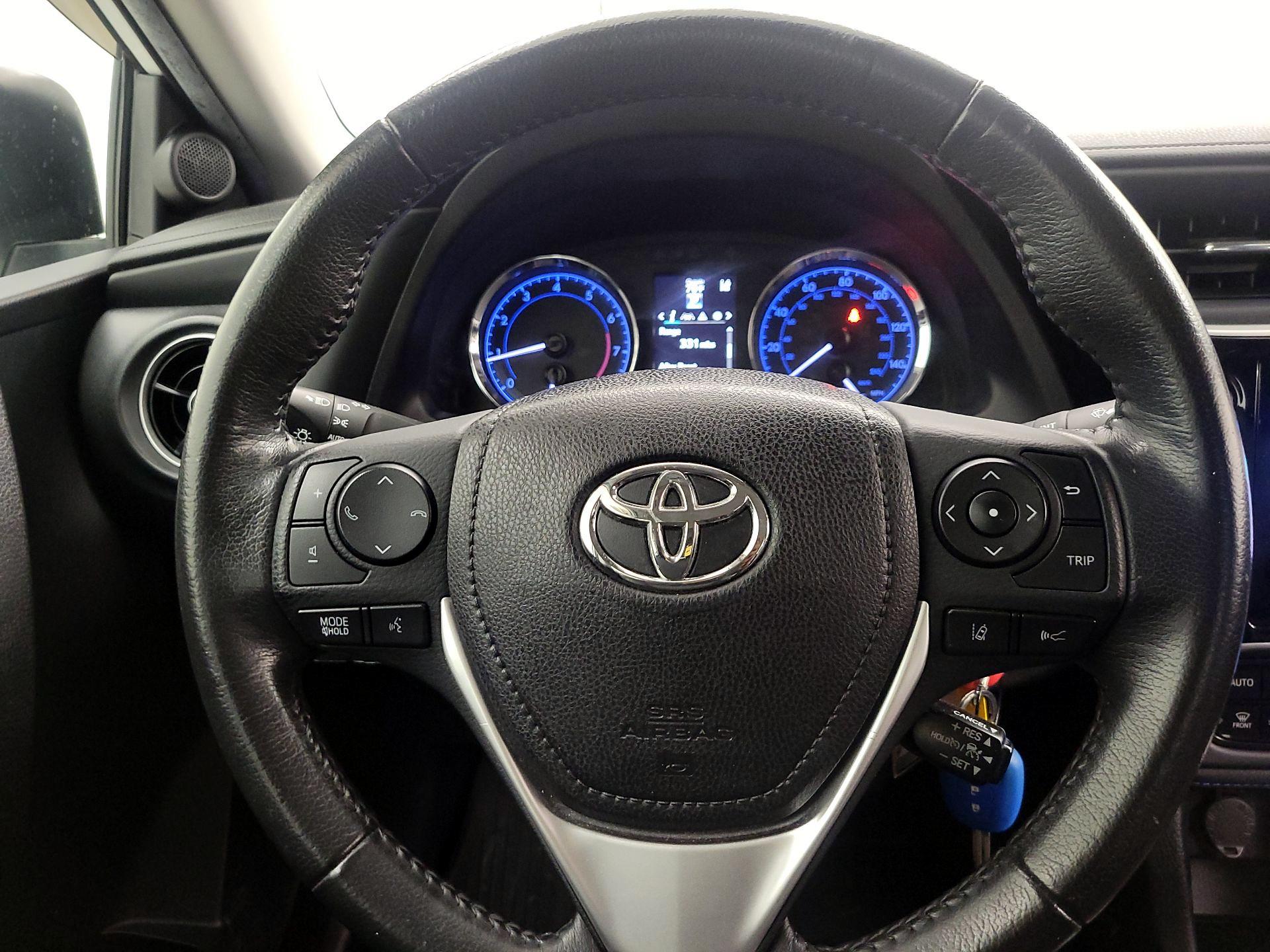 Thumbnail: 2019 Toyota Corolla - 10