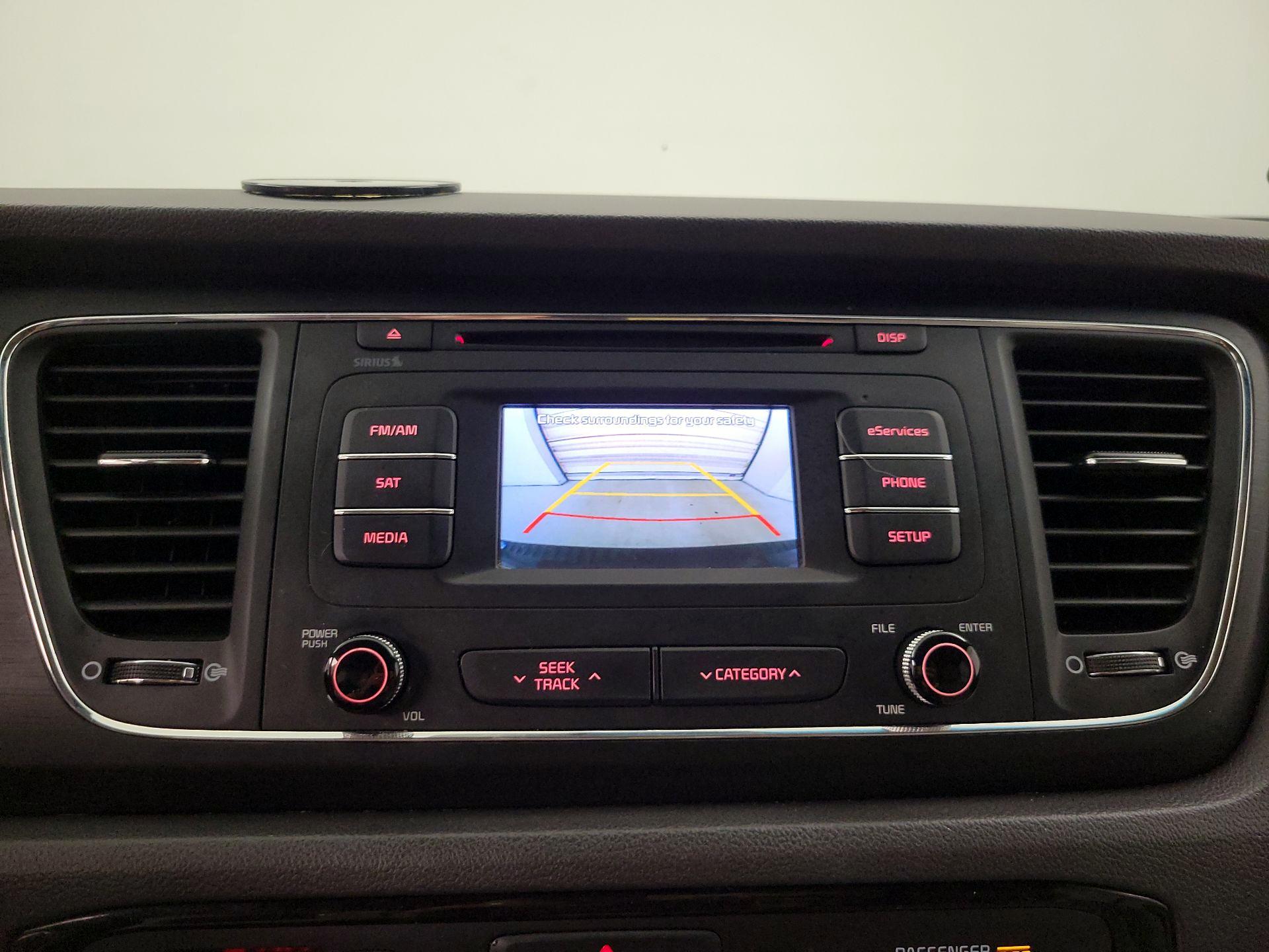 Thumbnail: 2016 Kia Sedona - 14