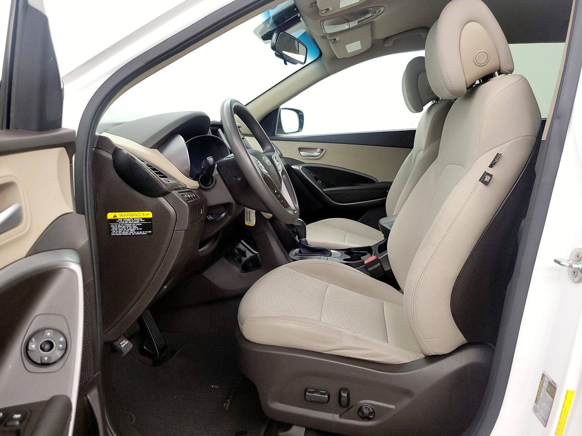 Thumbnail: 2017 Hyundai Santa Fe - 11