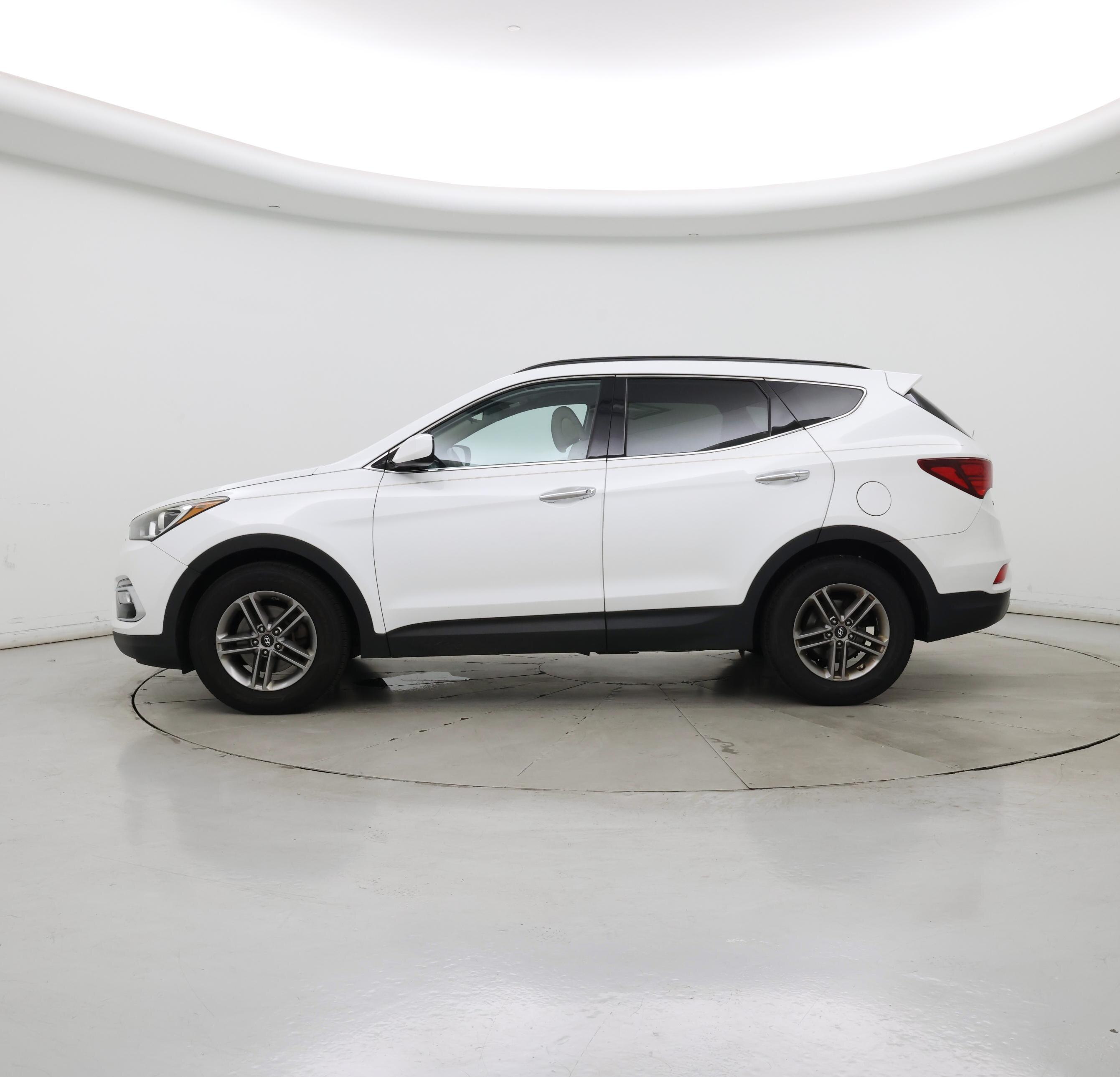 Thumbnail: 2017 Hyundai Santa Fe - 3