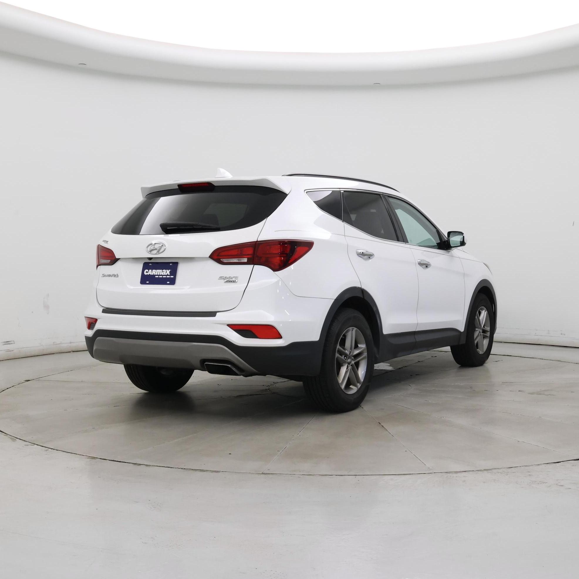 Thumbnail: 2017 Hyundai Santa Fe - 8