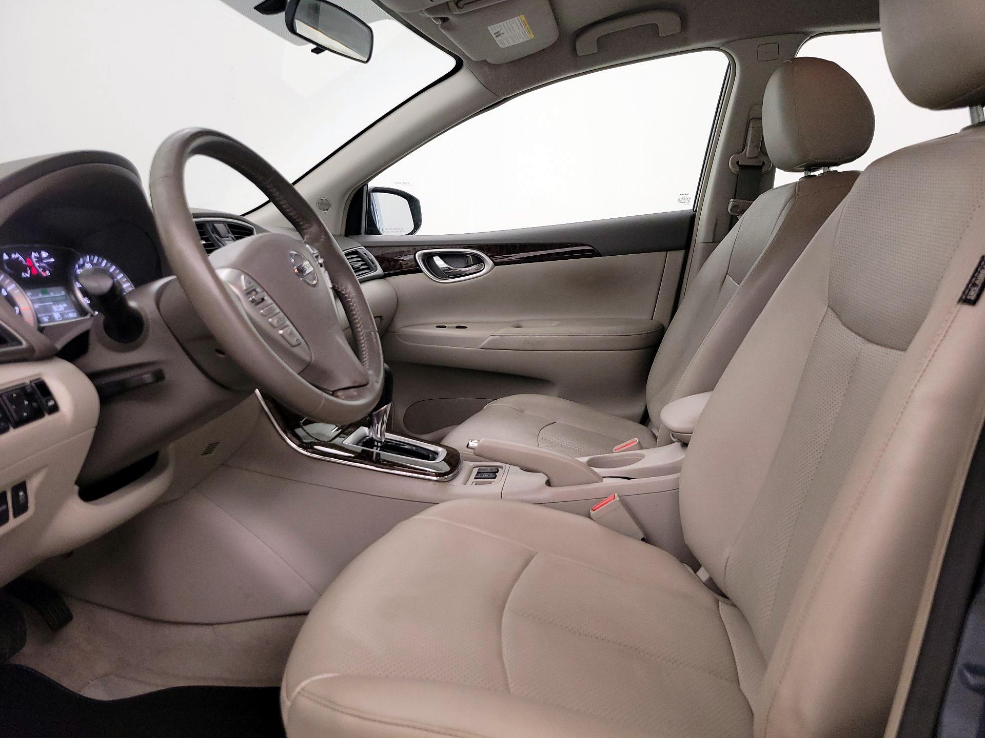 Thumbnail: 2013 Nissan Sentra - 11