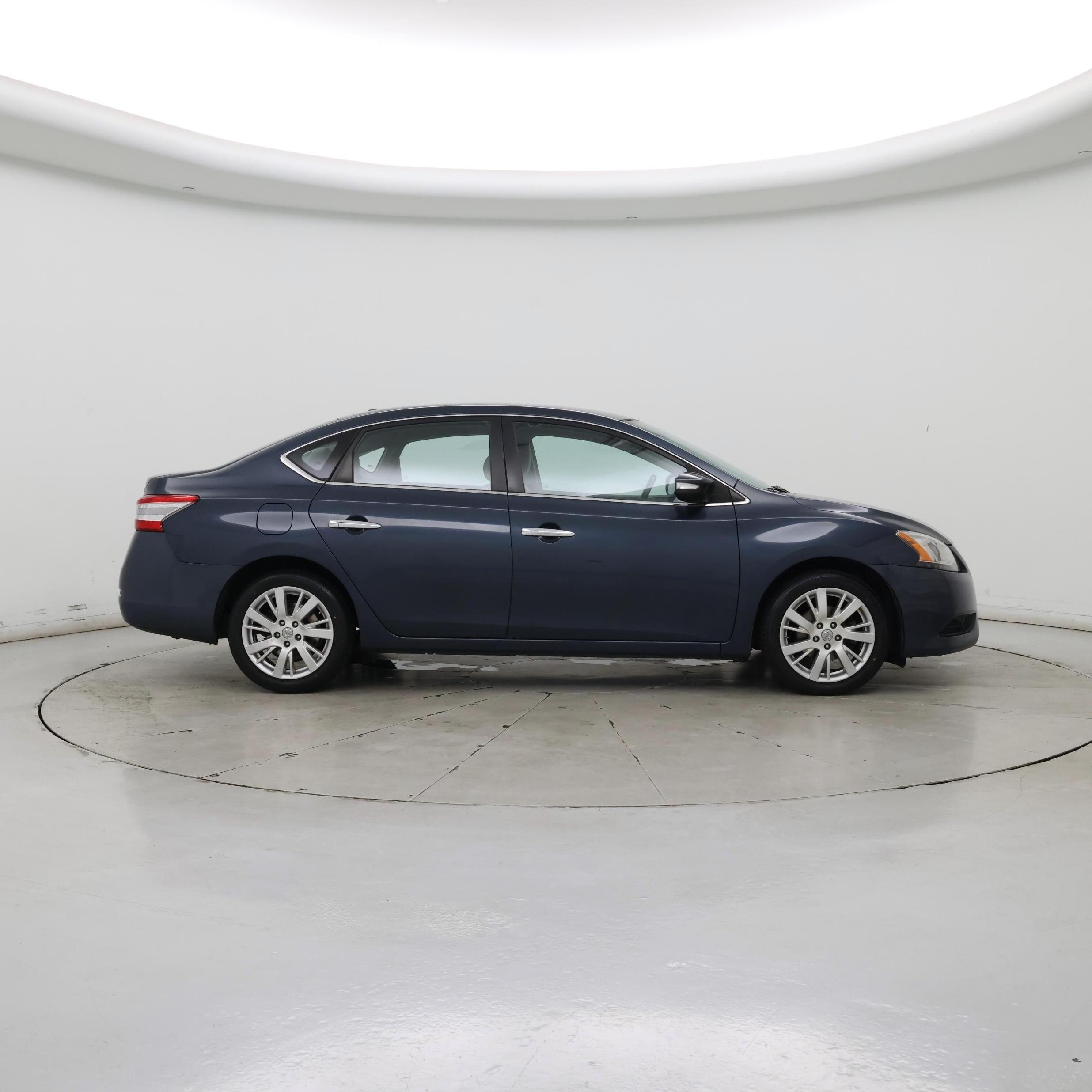 Thumbnail: 2013 Nissan Sentra - 7