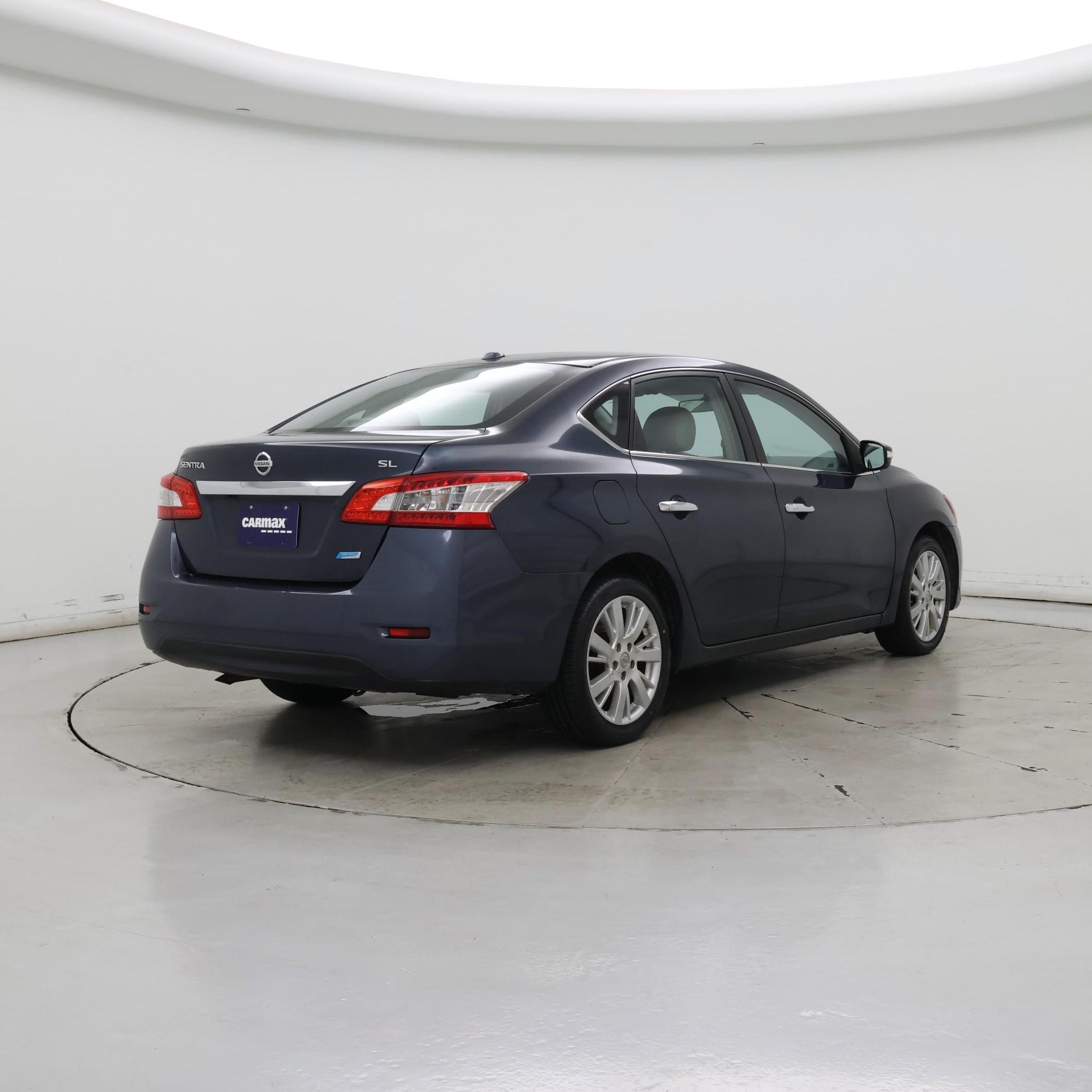 Thumbnail: 2013 Nissan Sentra - 8