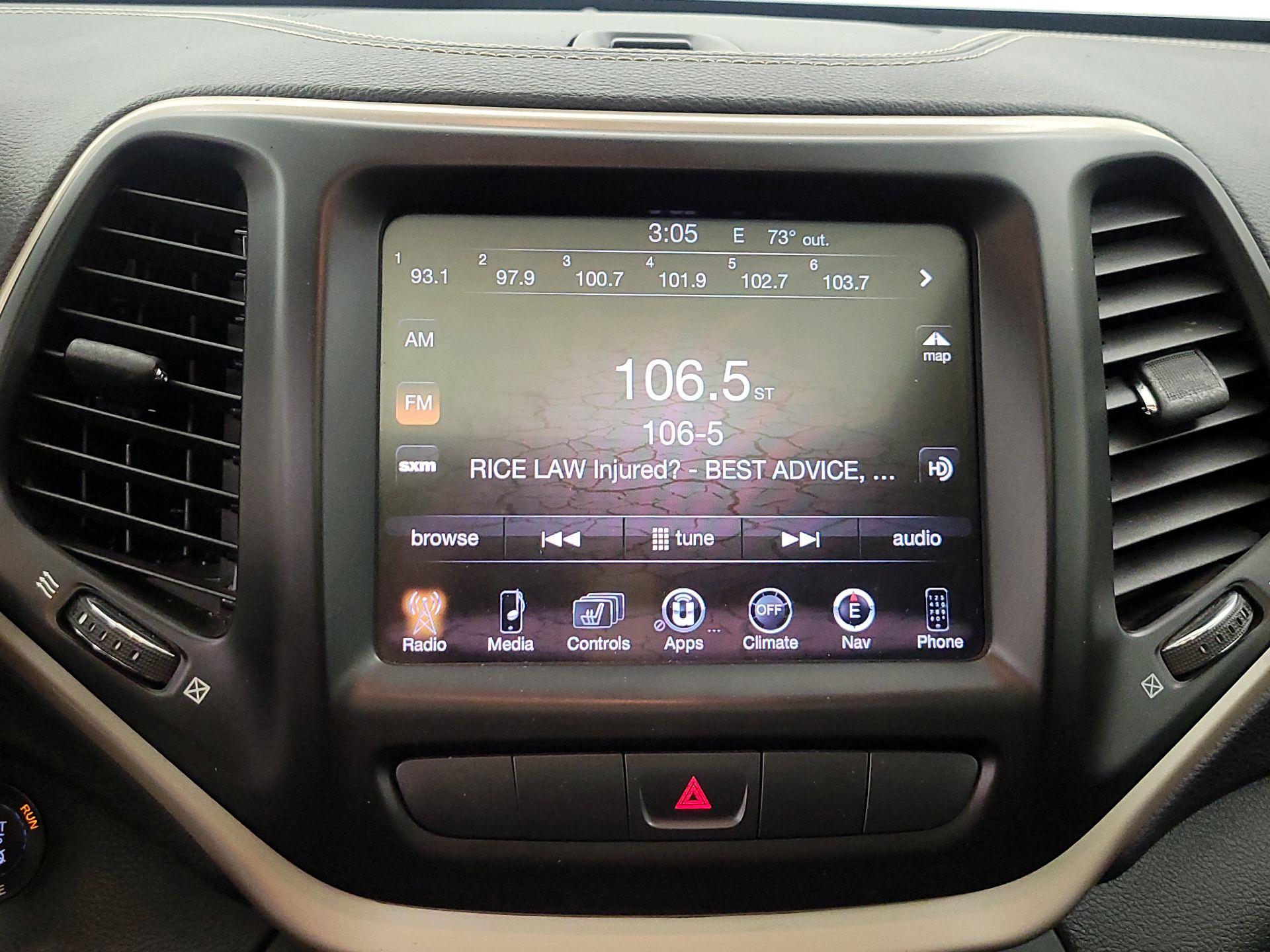 Thumbnail: 2015 Jeep Cherokee - 16