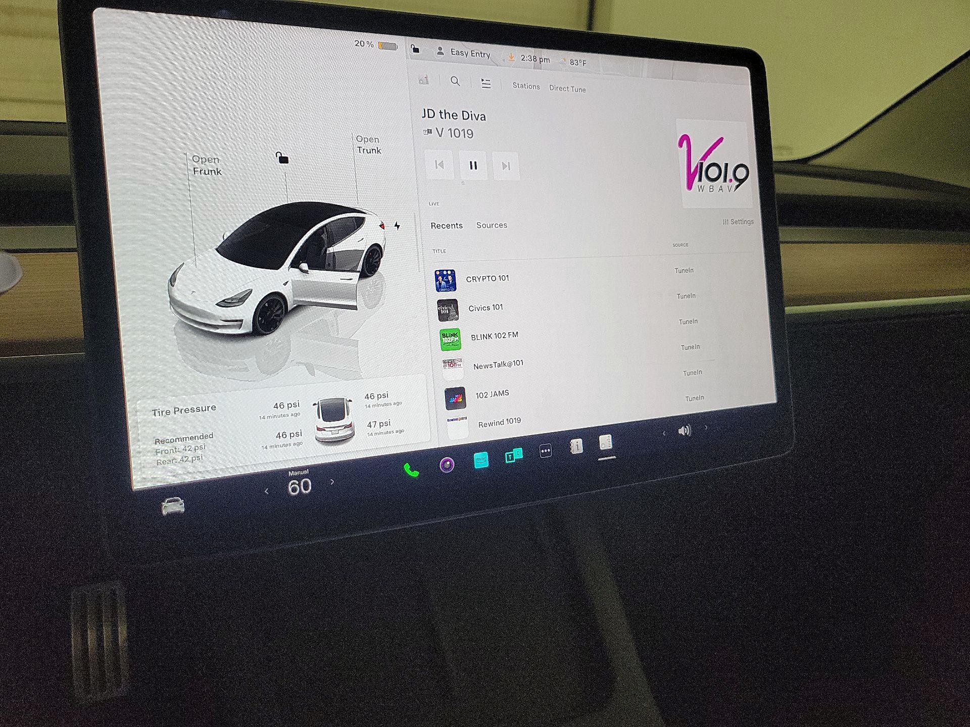 Thumbnail: 2023 Tesla Model 3 - 15