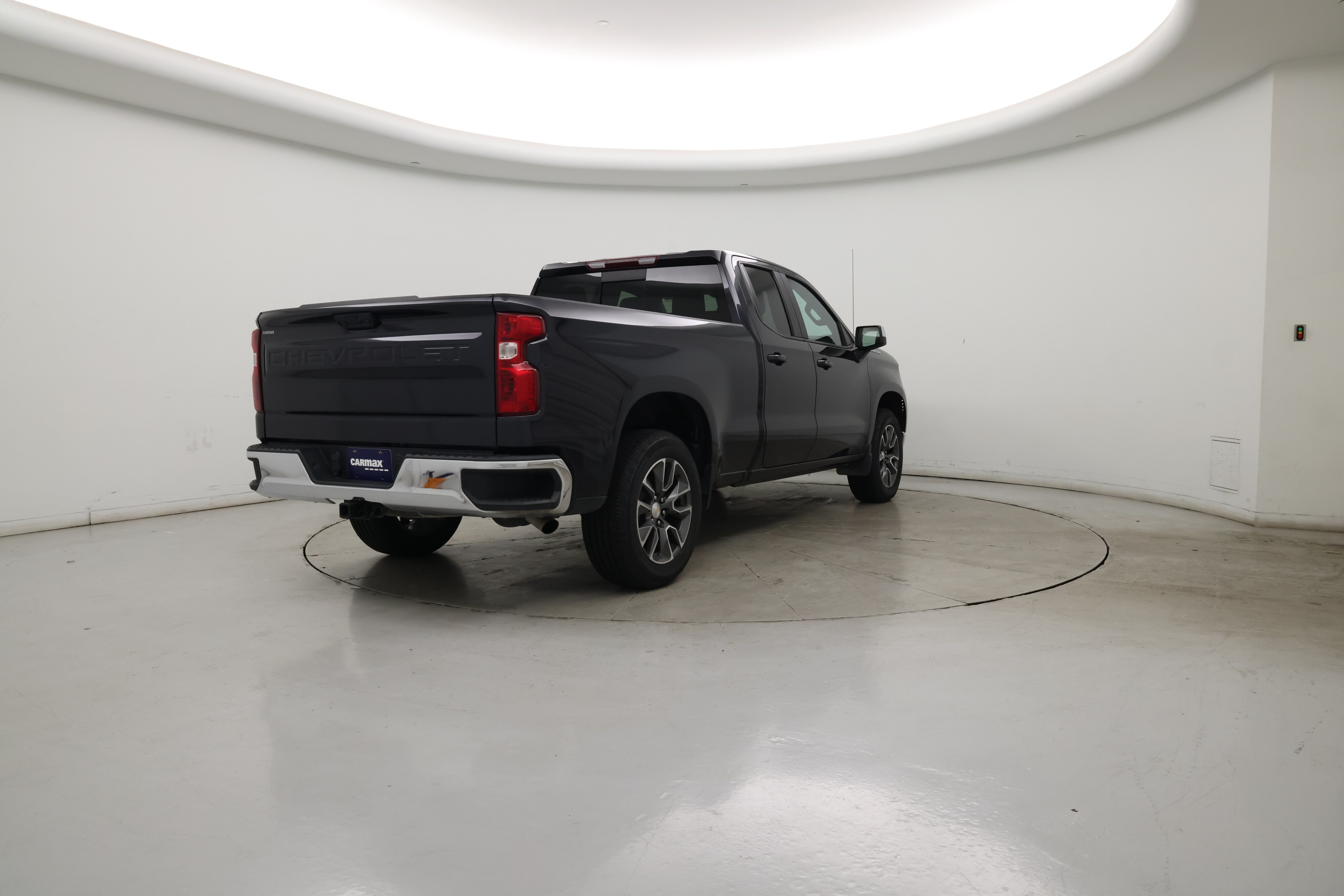 Thumbnail: 2022 Chevrolet Silverado 1500 - 8