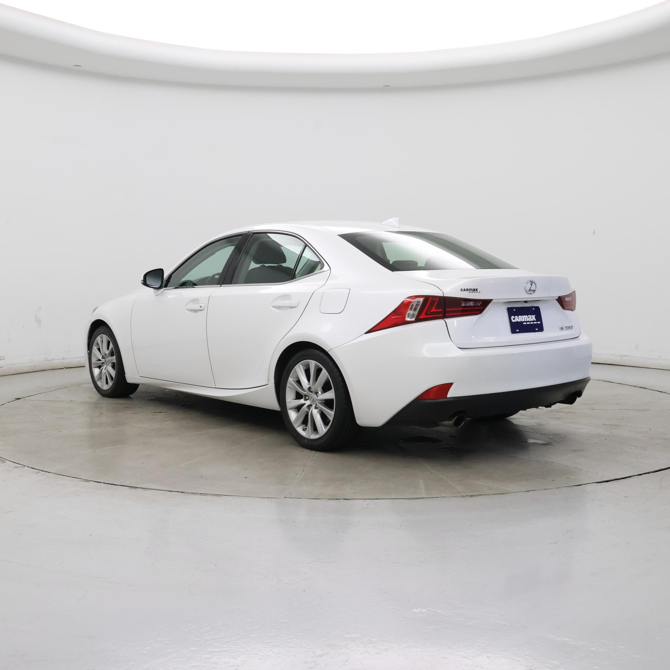 Thumbnail: 2014 Lexus IS - 2