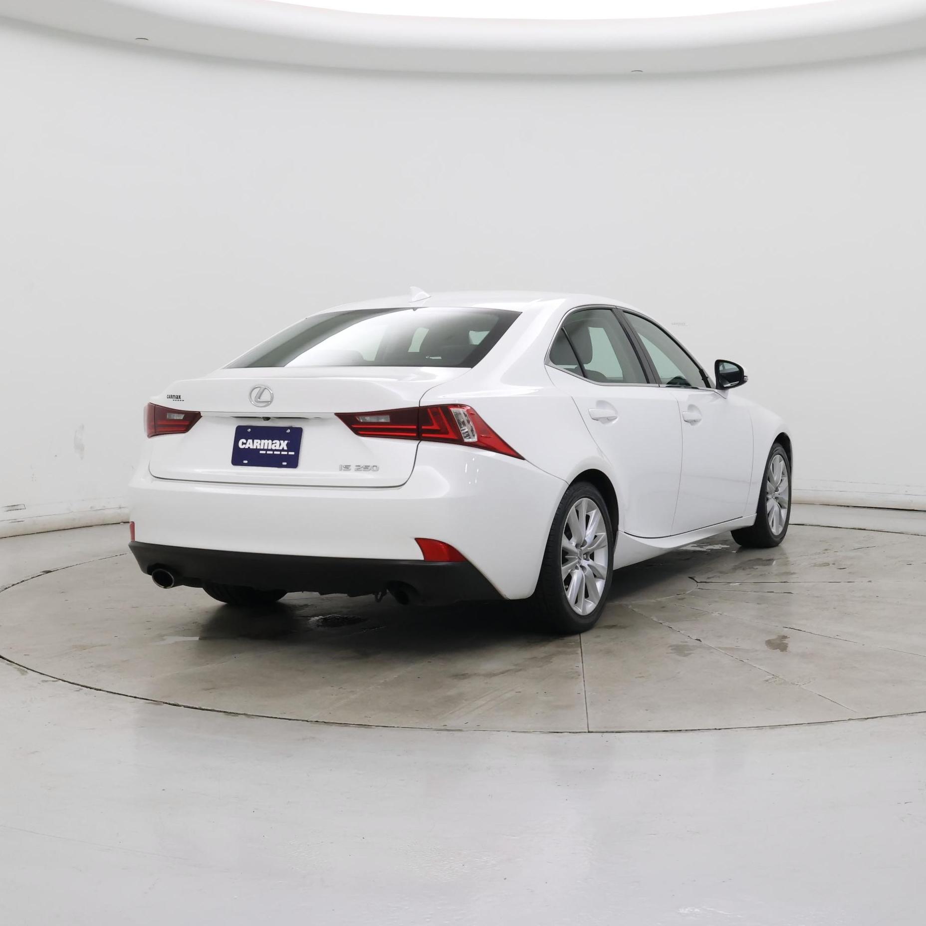 Thumbnail: 2014 Lexus IS - 8