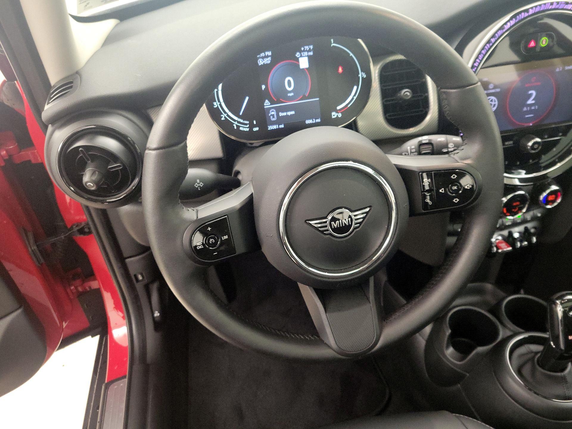 Thumbnail: 2023 MINI Cooper Hardtop - 10
