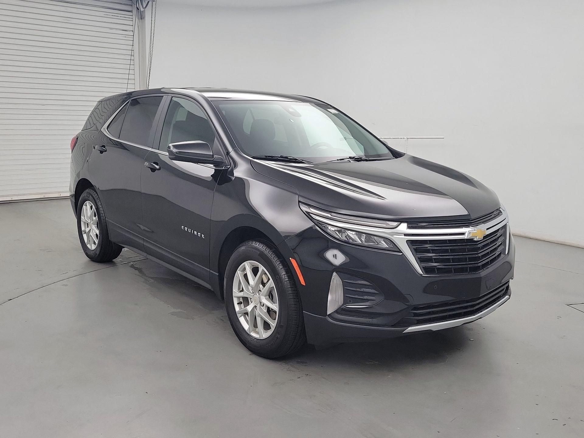 Thumbnail: 2022 Chevrolet Equinox - 1