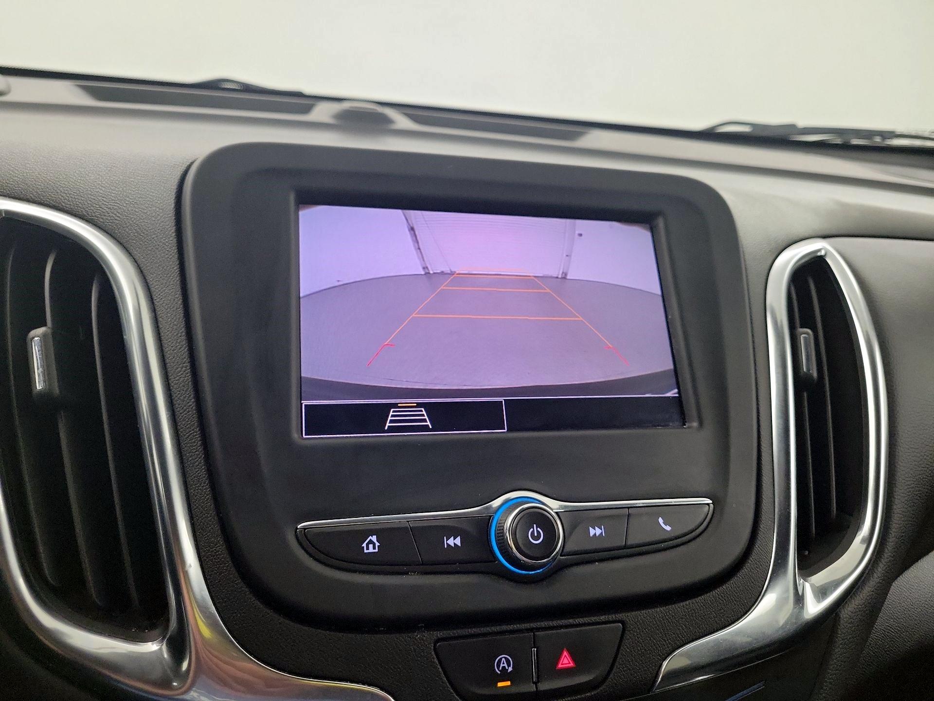Thumbnail: 2022 Chevrolet Equinox - 12