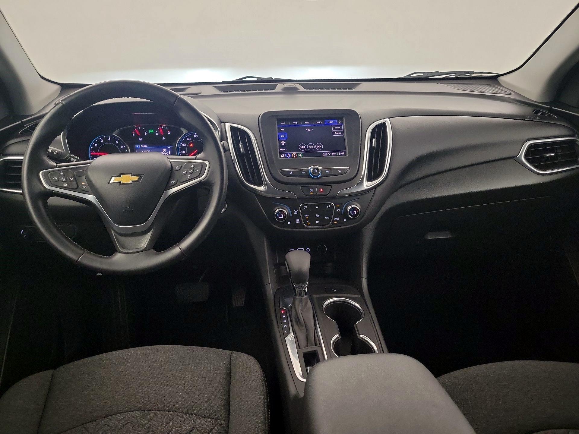 Thumbnail: 2022 Chevrolet Equinox - 8