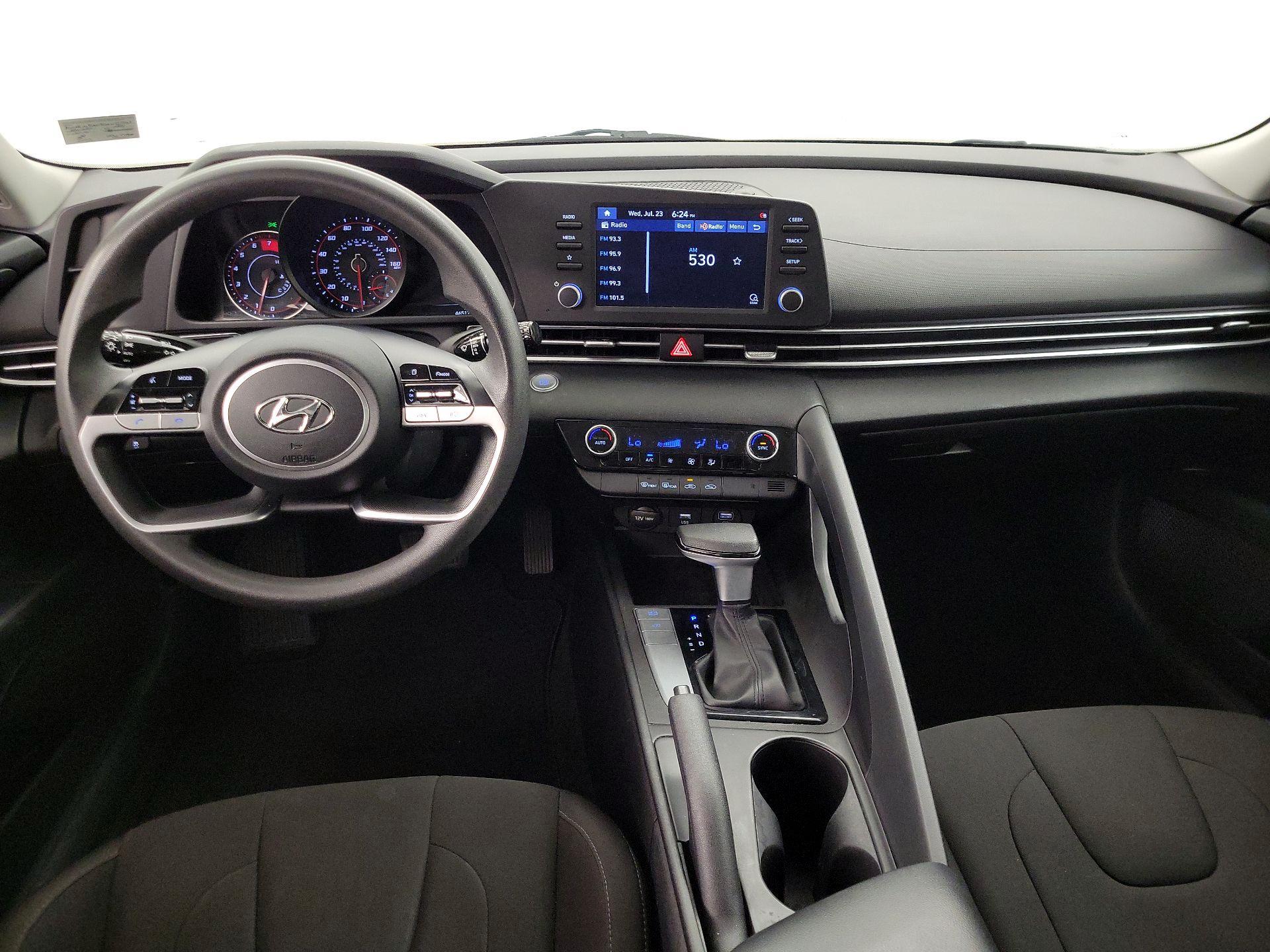 Thumbnail: 2021 Hyundai Elantra - 9