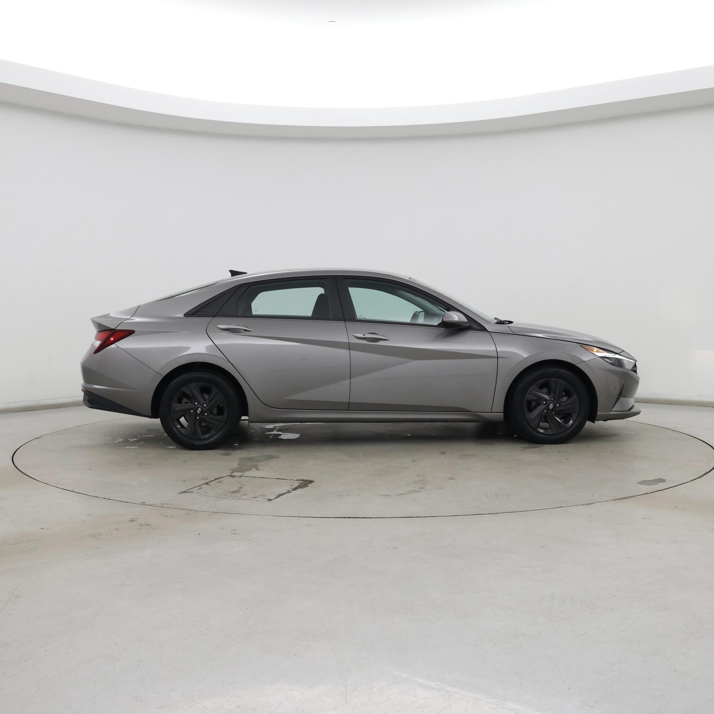 Thumbnail: 2021 Hyundai Elantra - 7