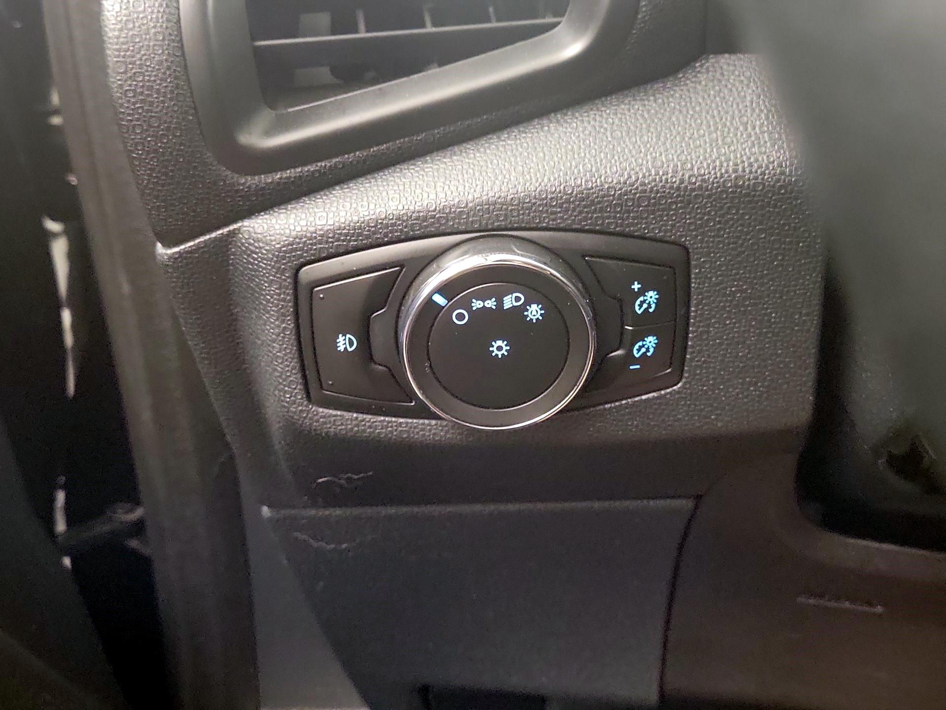 Thumbnail: 2020 Ford EcoSport - 11