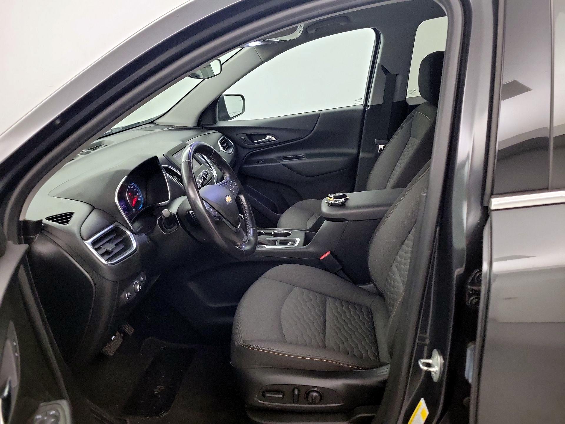 Thumbnail: 2020 Chevrolet Equinox - 11