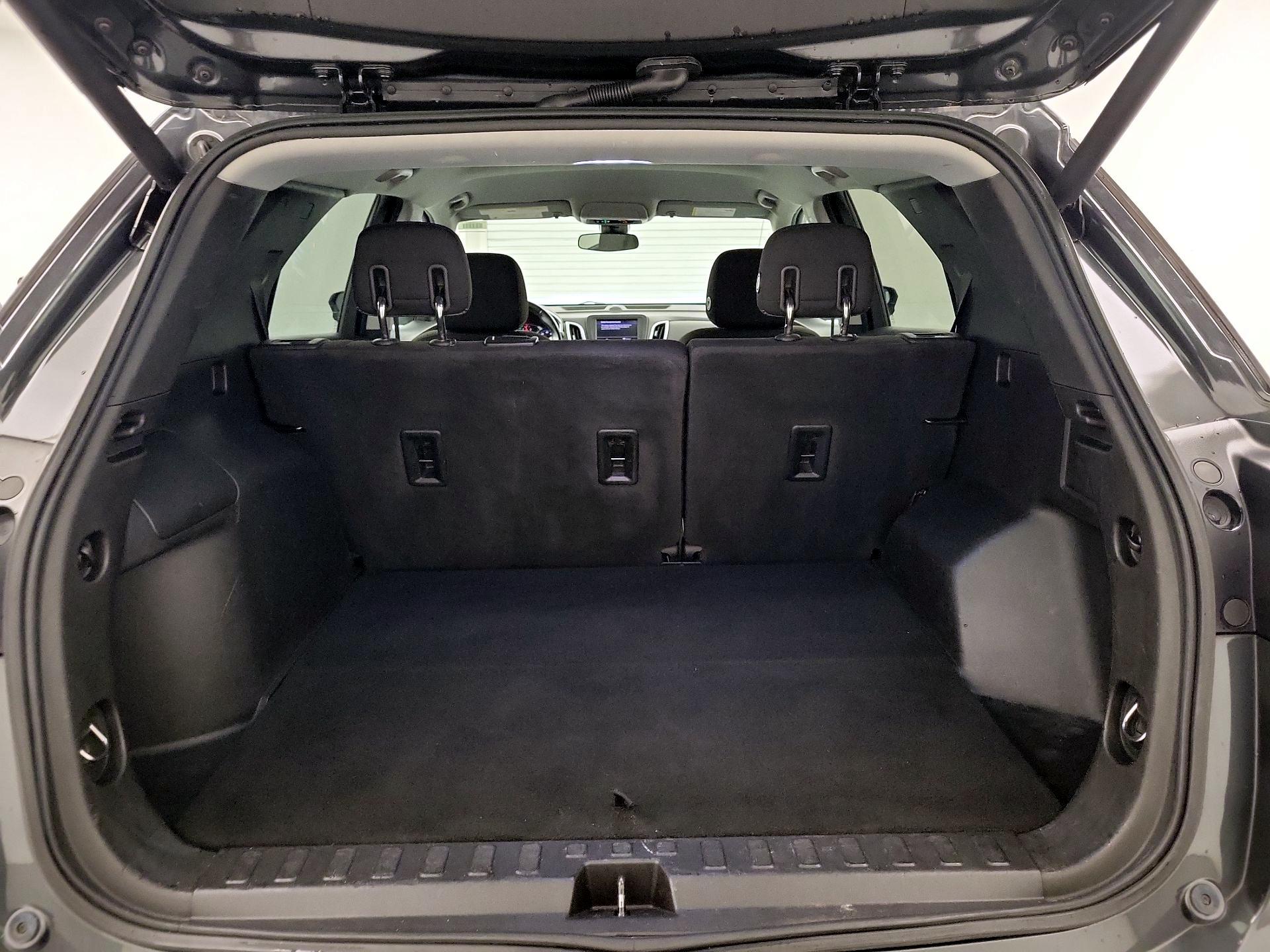 Thumbnail: 2020 Chevrolet Equinox - 20