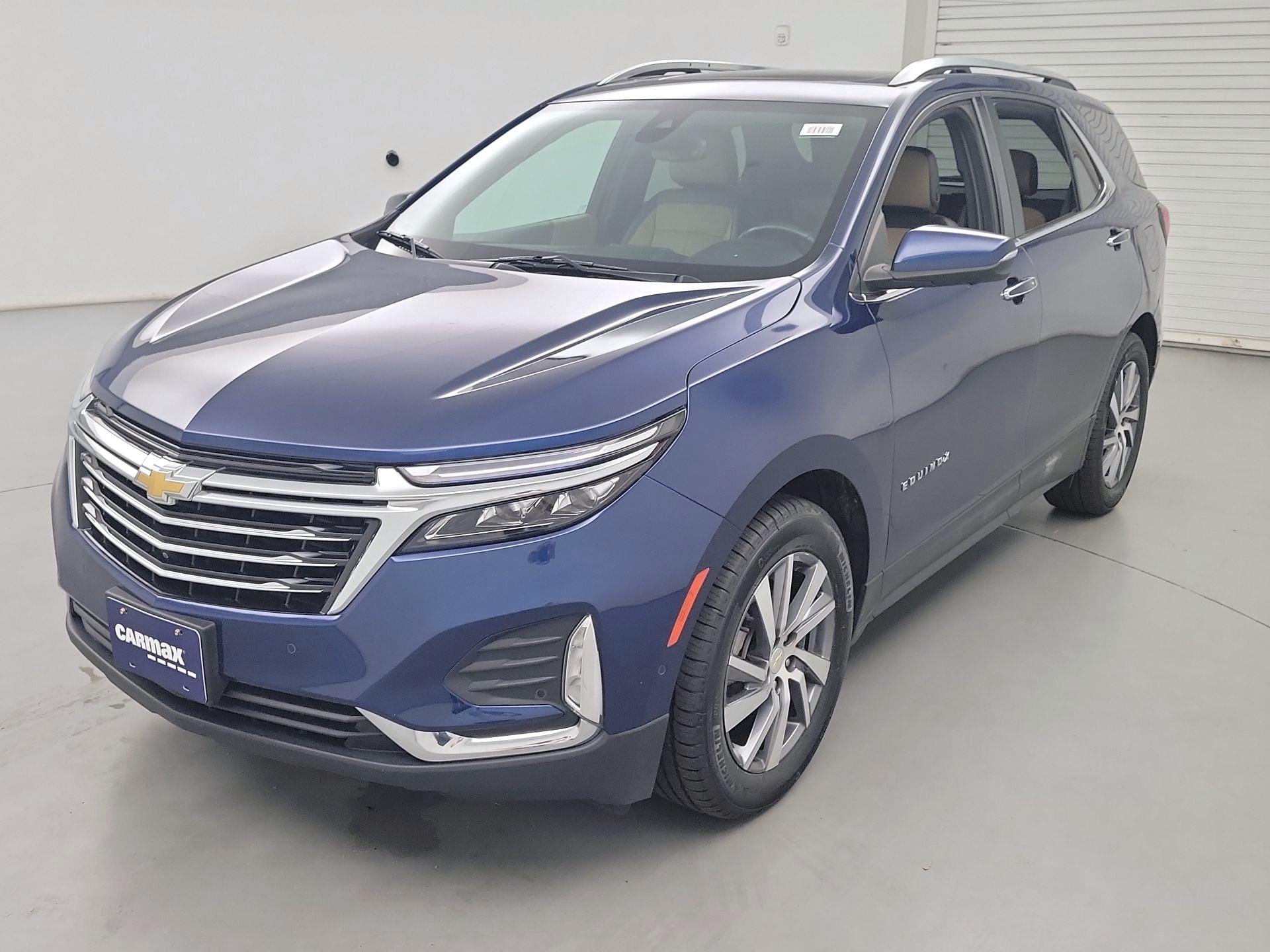 Thumbnail: 2022 Chevrolet Equinox - 3