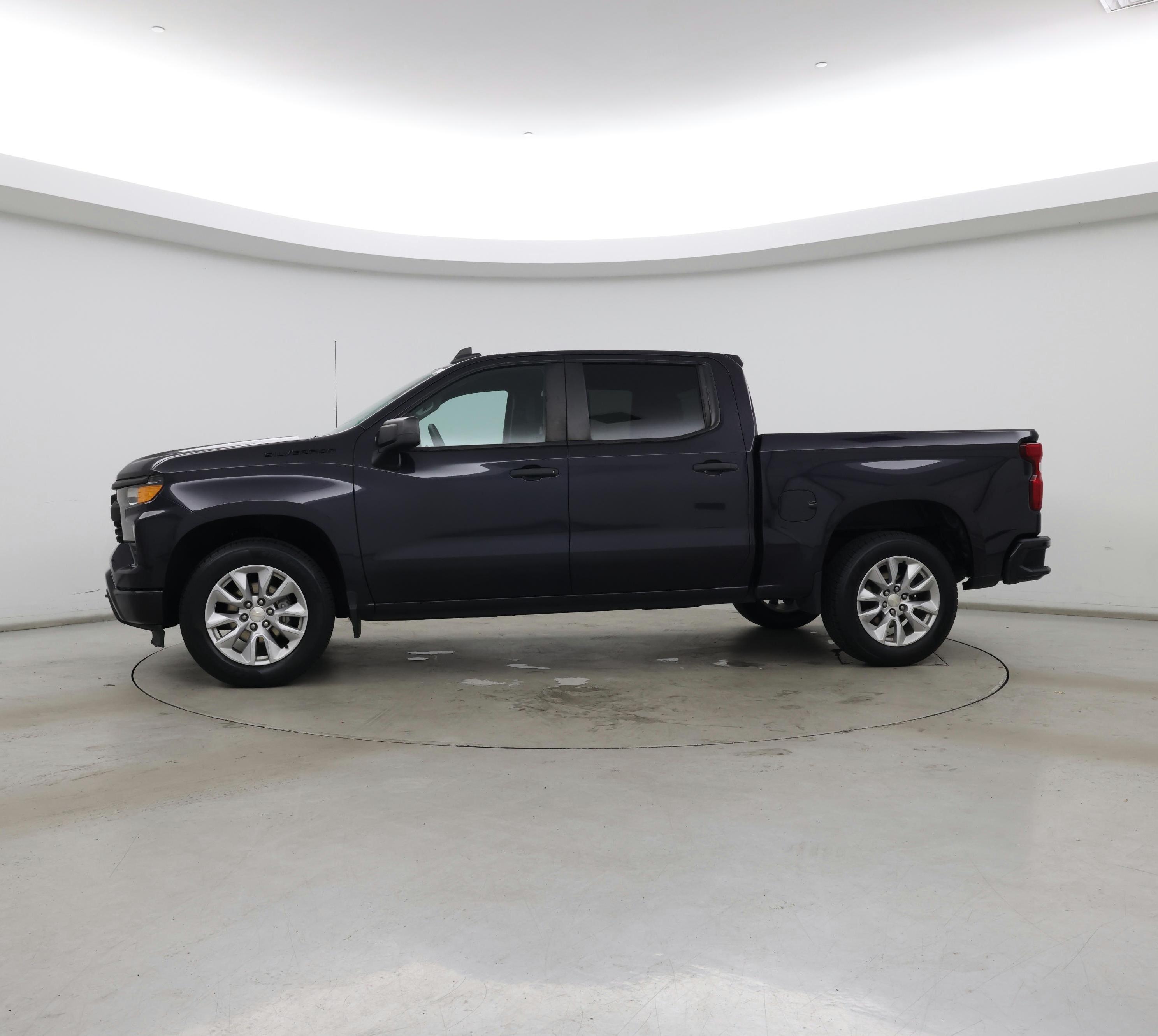 Thumbnail: 2022 Chevrolet Silverado 1500 - 3