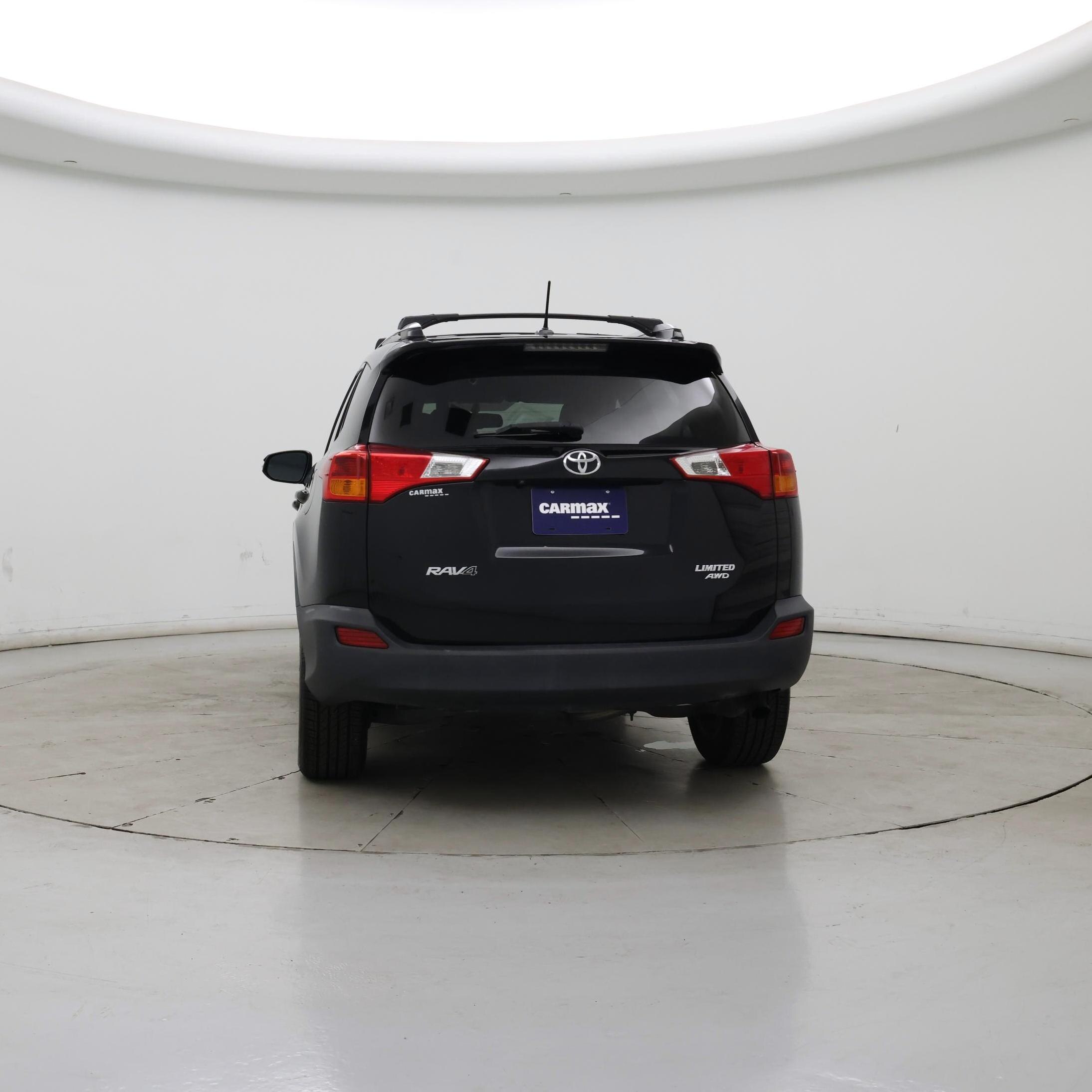 Thumbnail: 2014 Toyota RAV4 - 6