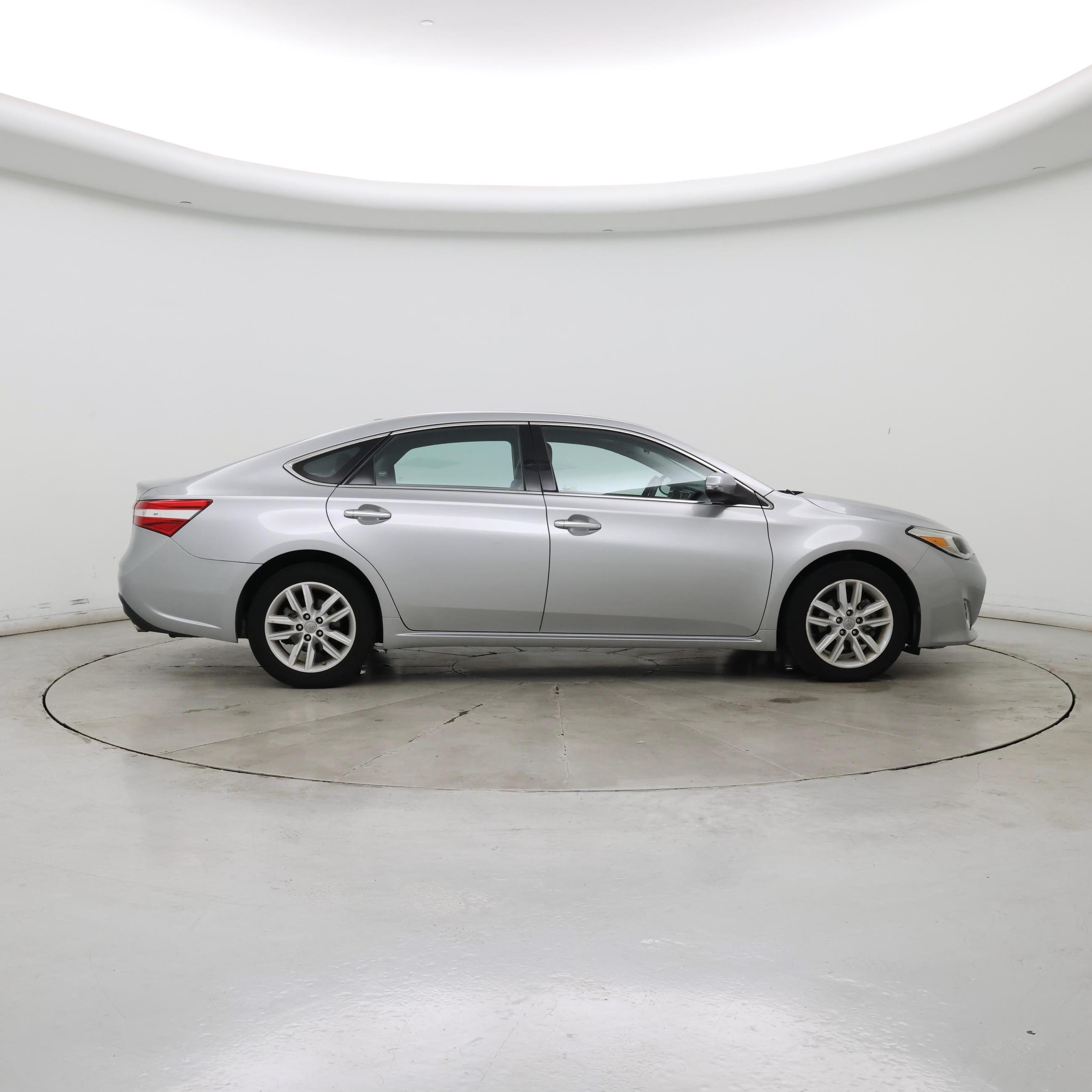 Thumbnail: 2015 Toyota Avalon - 7