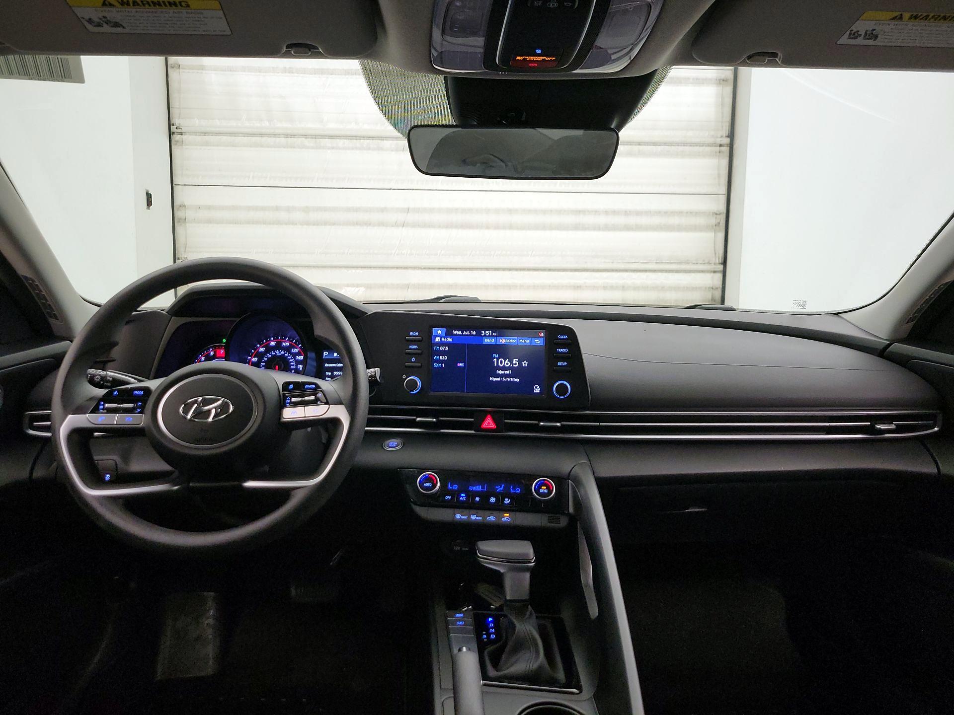 Thumbnail: 2022 Hyundai Elantra - 9