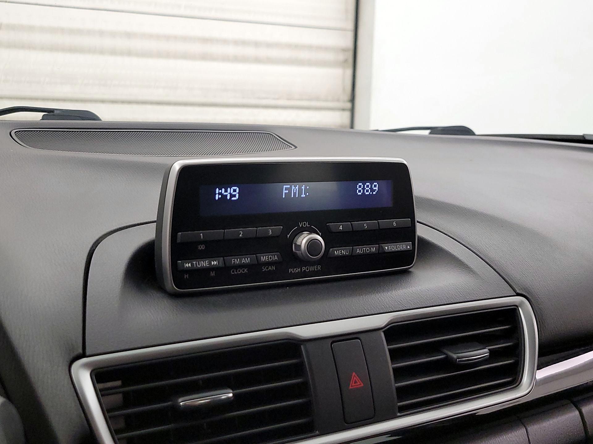 Thumbnail: 2015 Mazda Mazda3 - 14