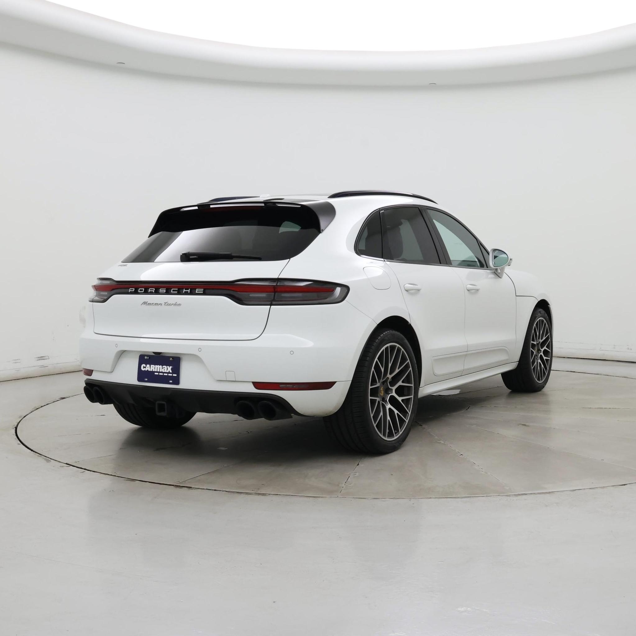 Thumbnail: 2020 Porsche Macan - 8