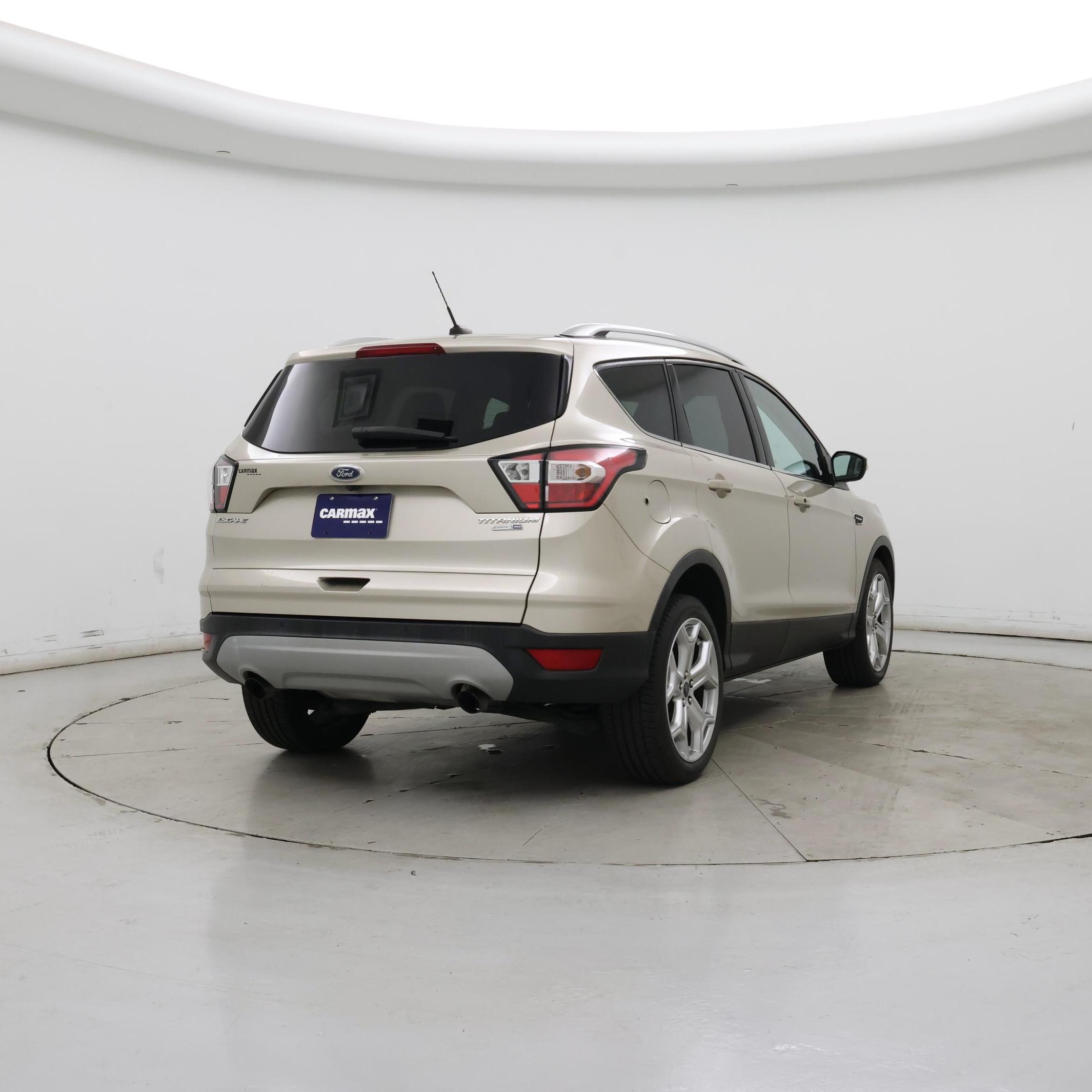 Thumbnail: 2017 Ford Escape - 8