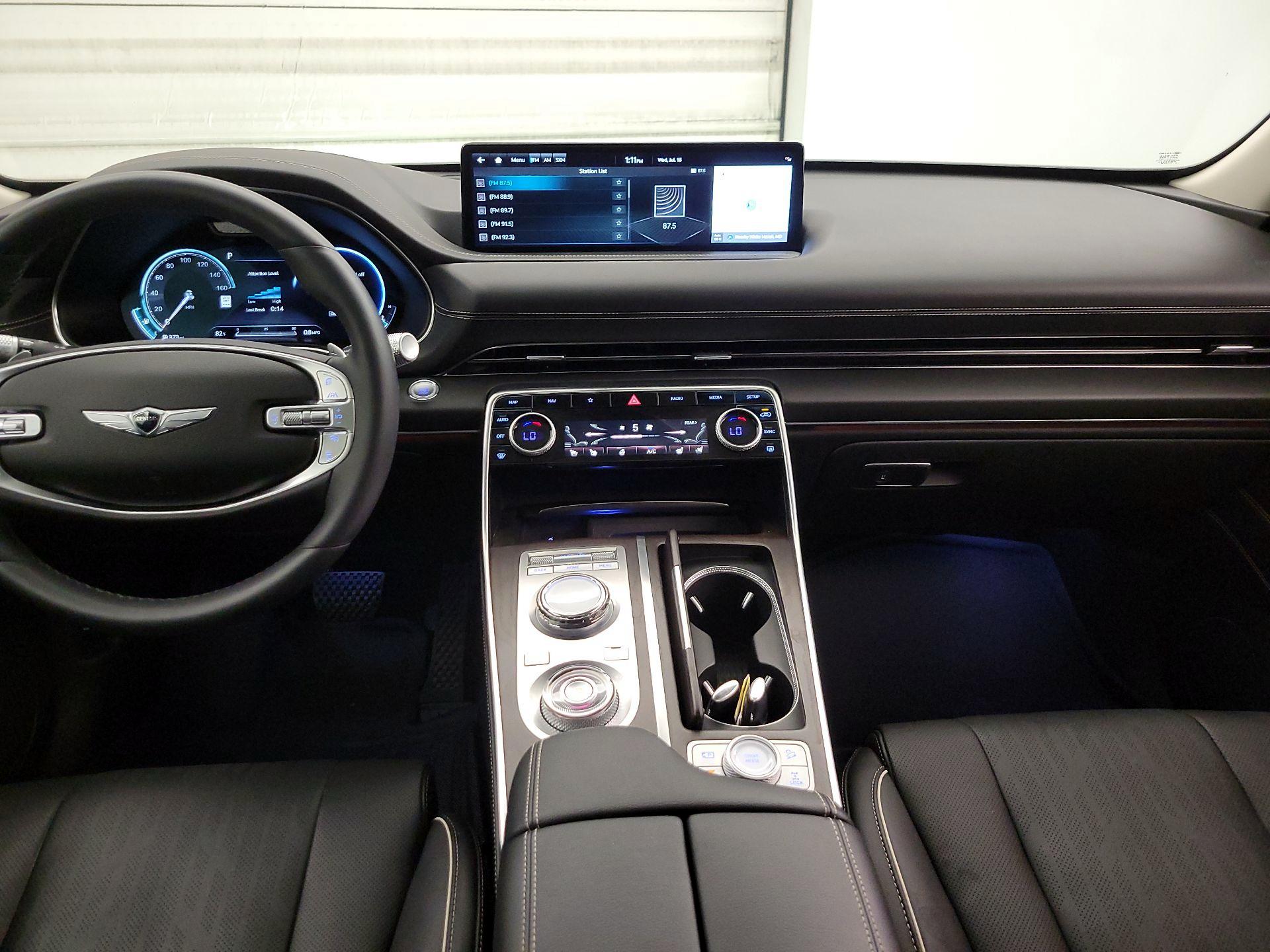 Thumbnail: 2023 Genesis GV80 - 9
