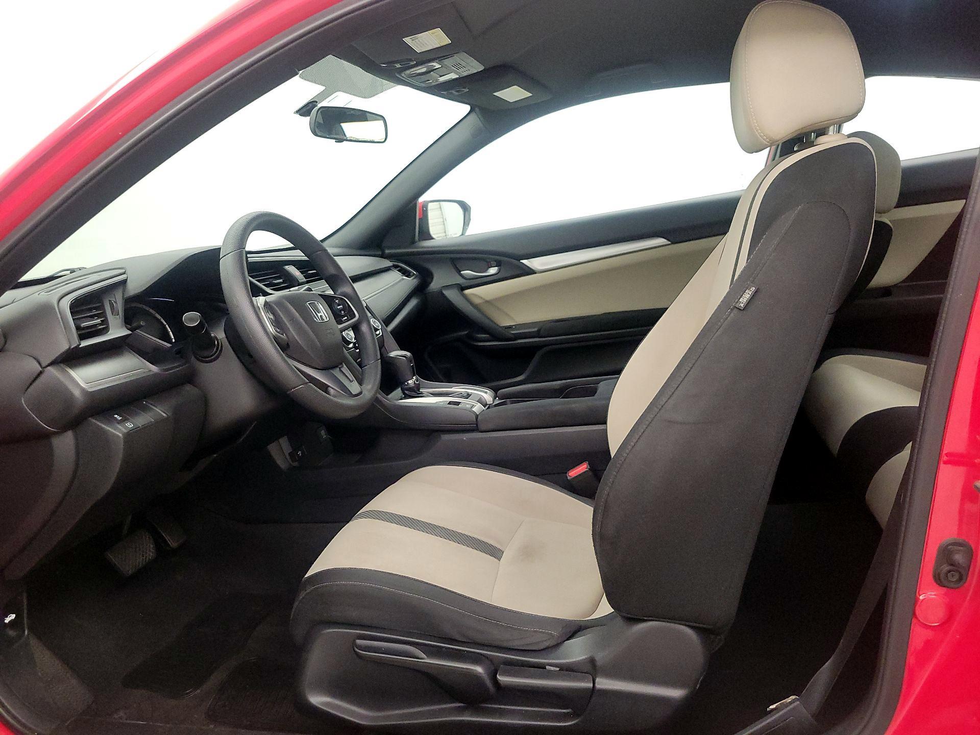 Thumbnail: 2016 Honda Civic - 11