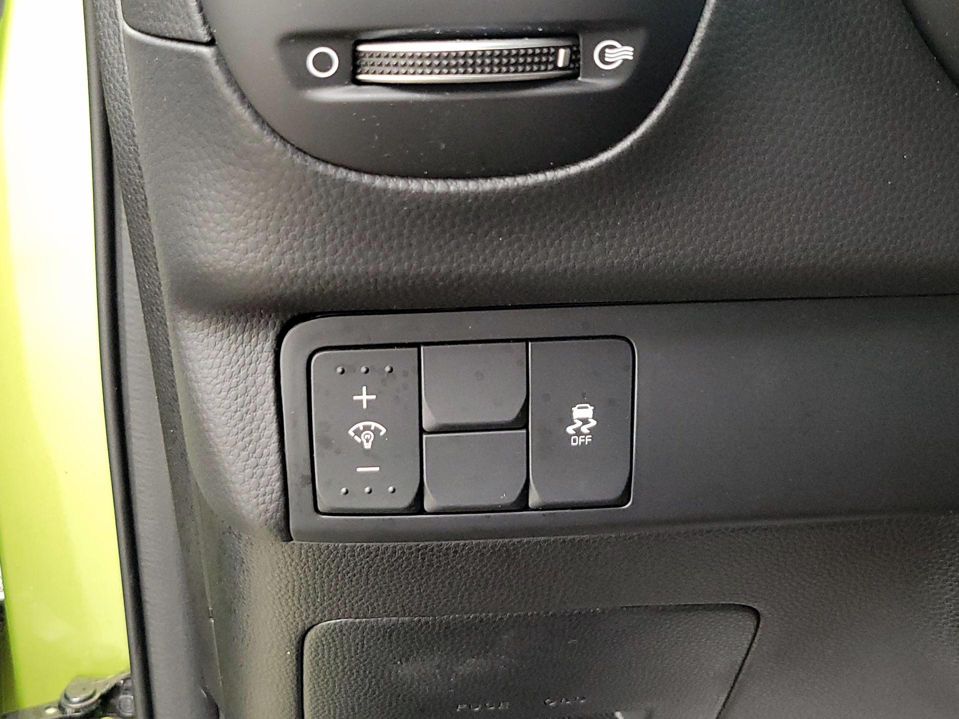 Thumbnail: 2019 Kia Soul - 13
