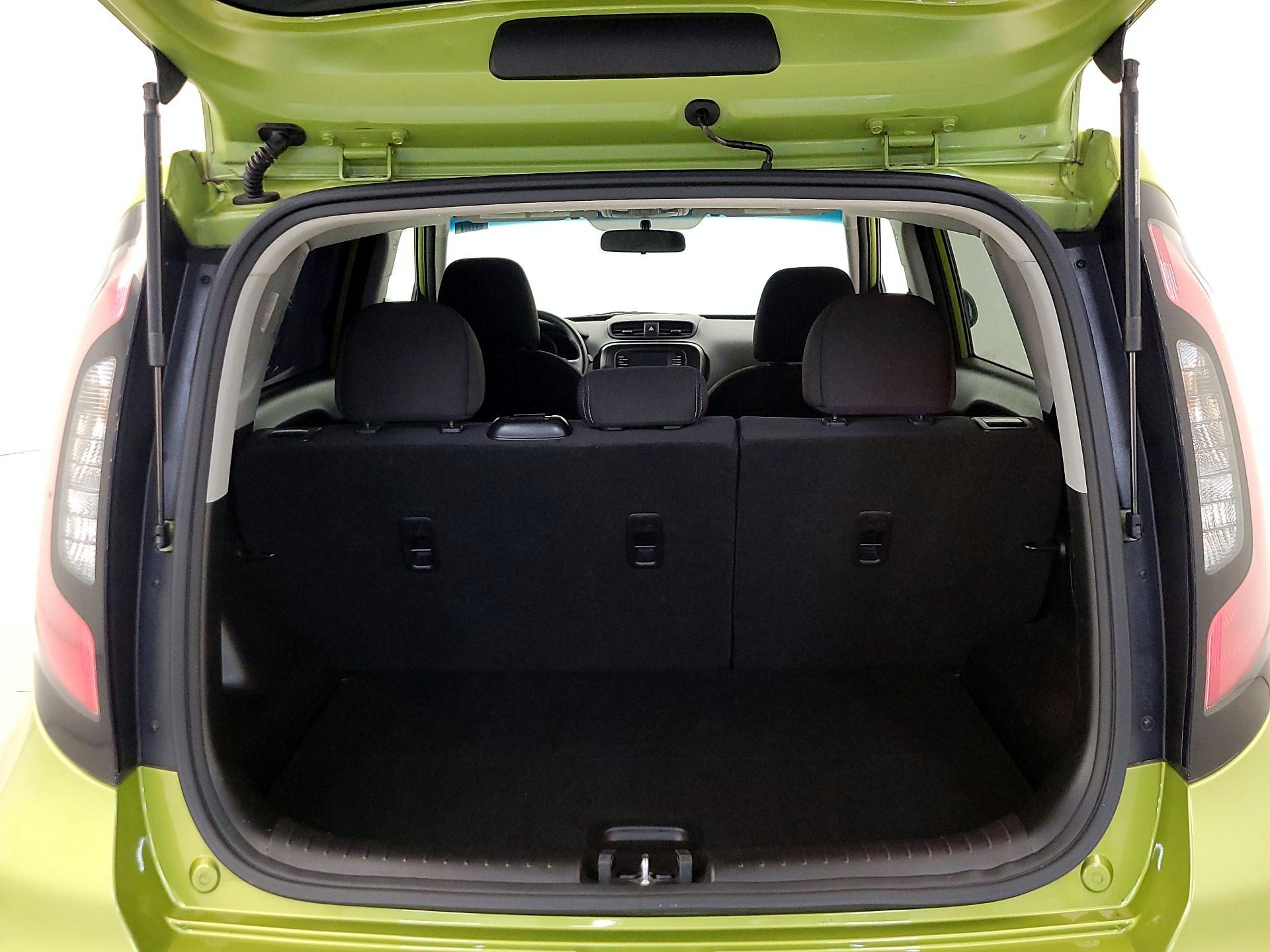 Thumbnail: 2019 Kia Soul - 20