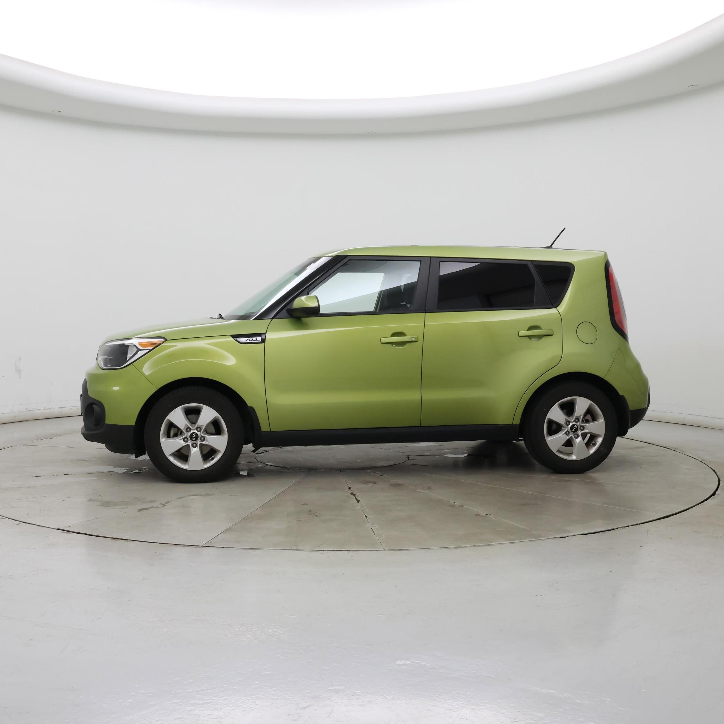 Thumbnail: 2019 Kia Soul - 3