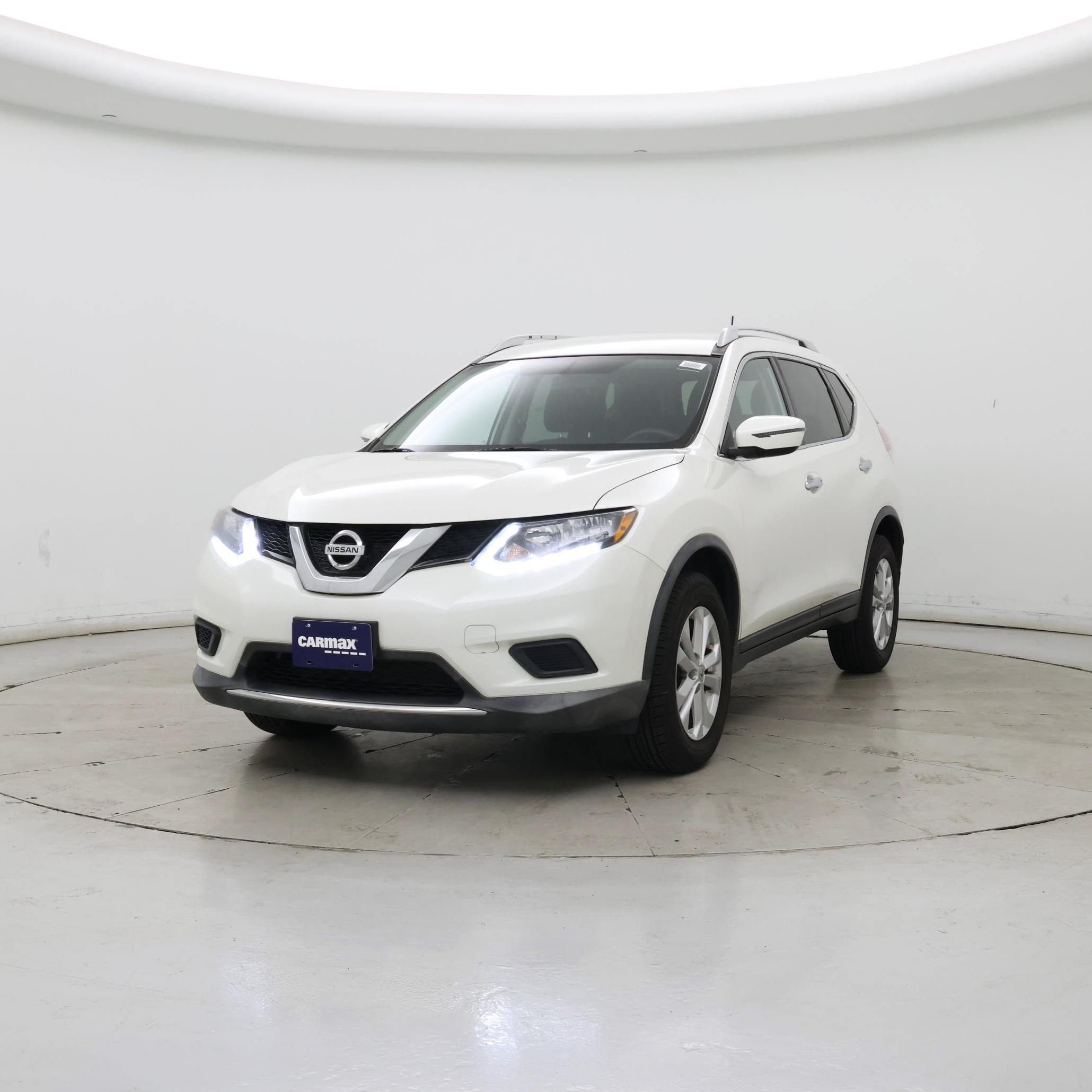 Thumbnail: 2016 Nissan Rogue - 4