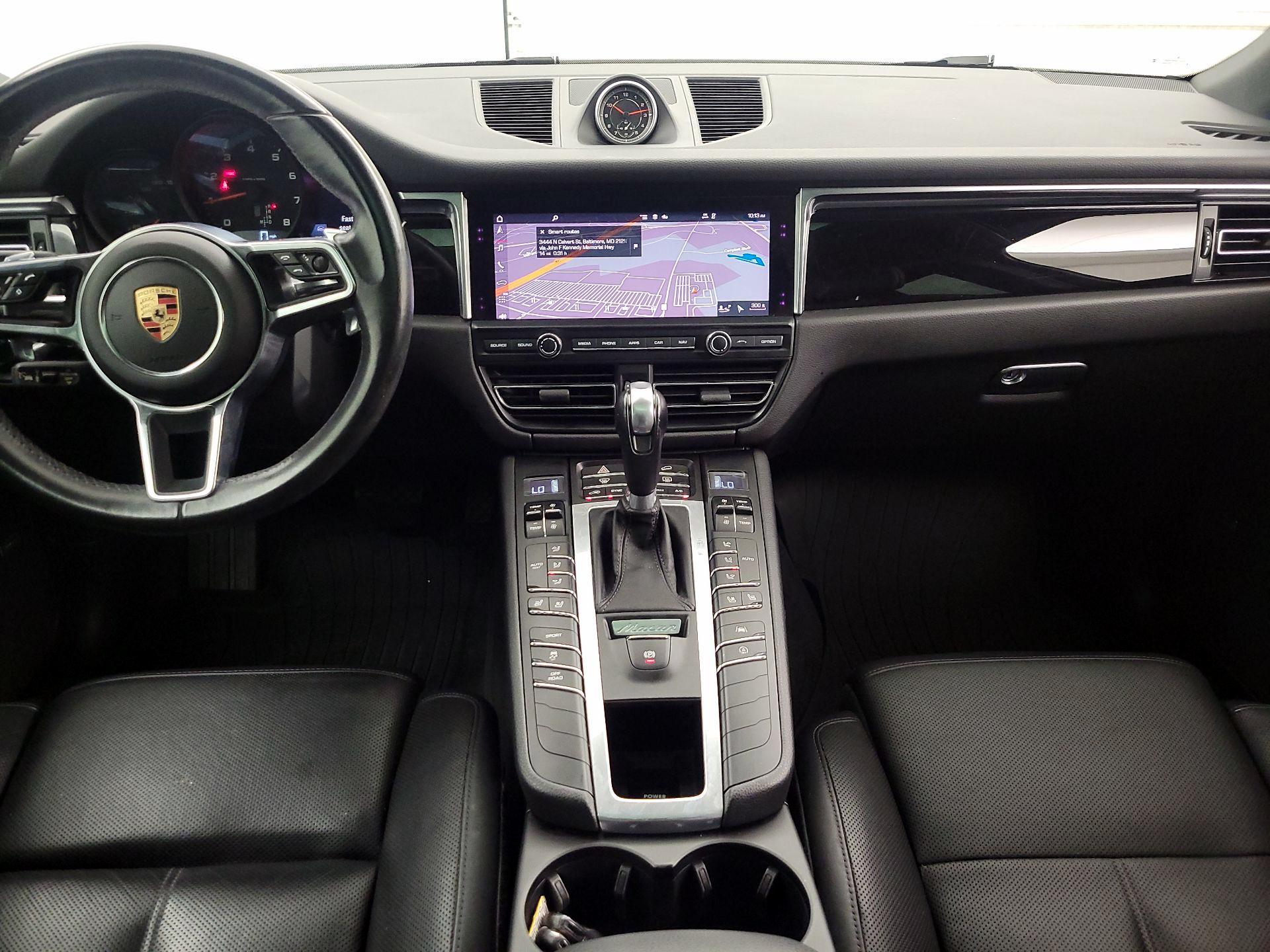 Thumbnail: 2020 Porsche Macan - 9