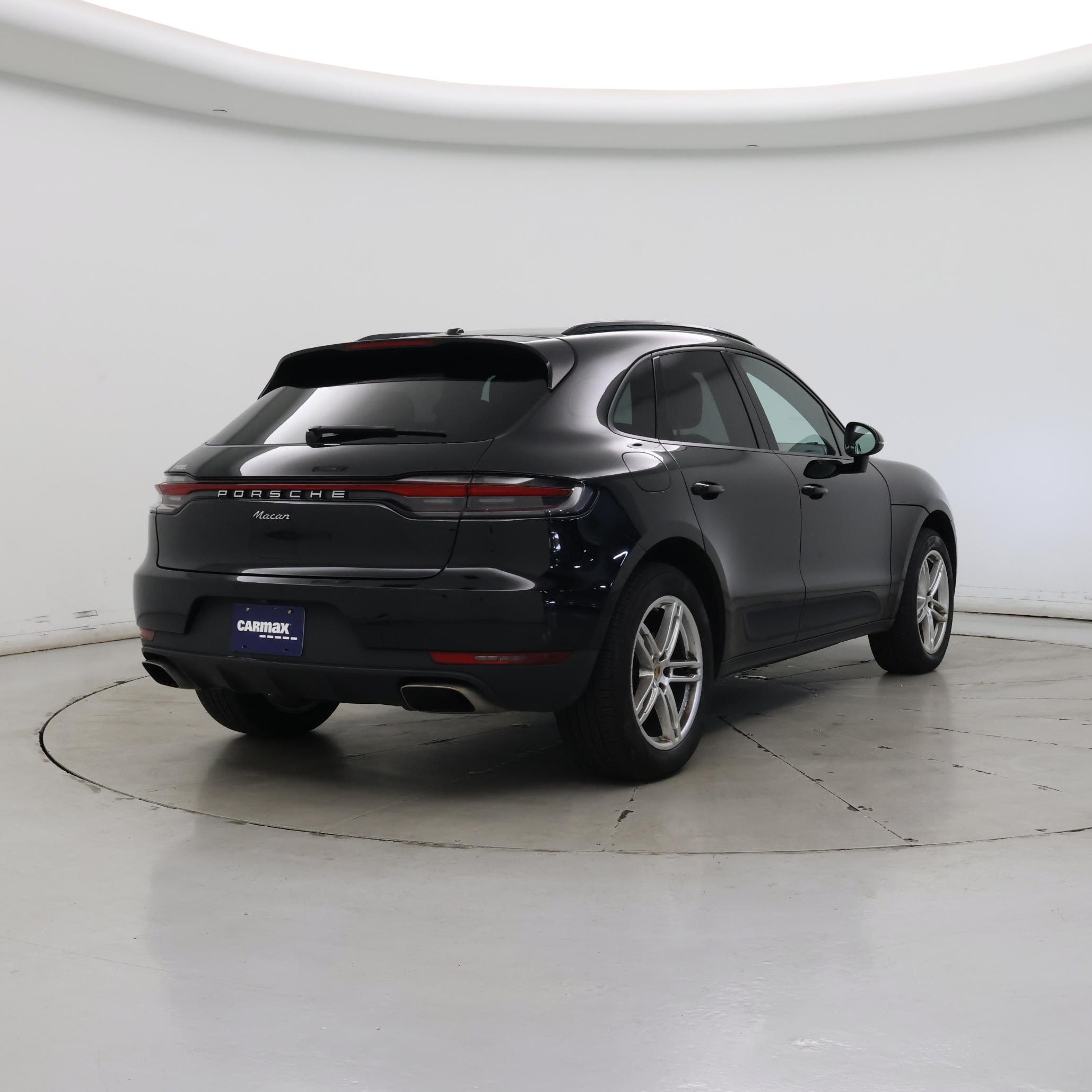 Thumbnail: 2020 Porsche Macan - 8