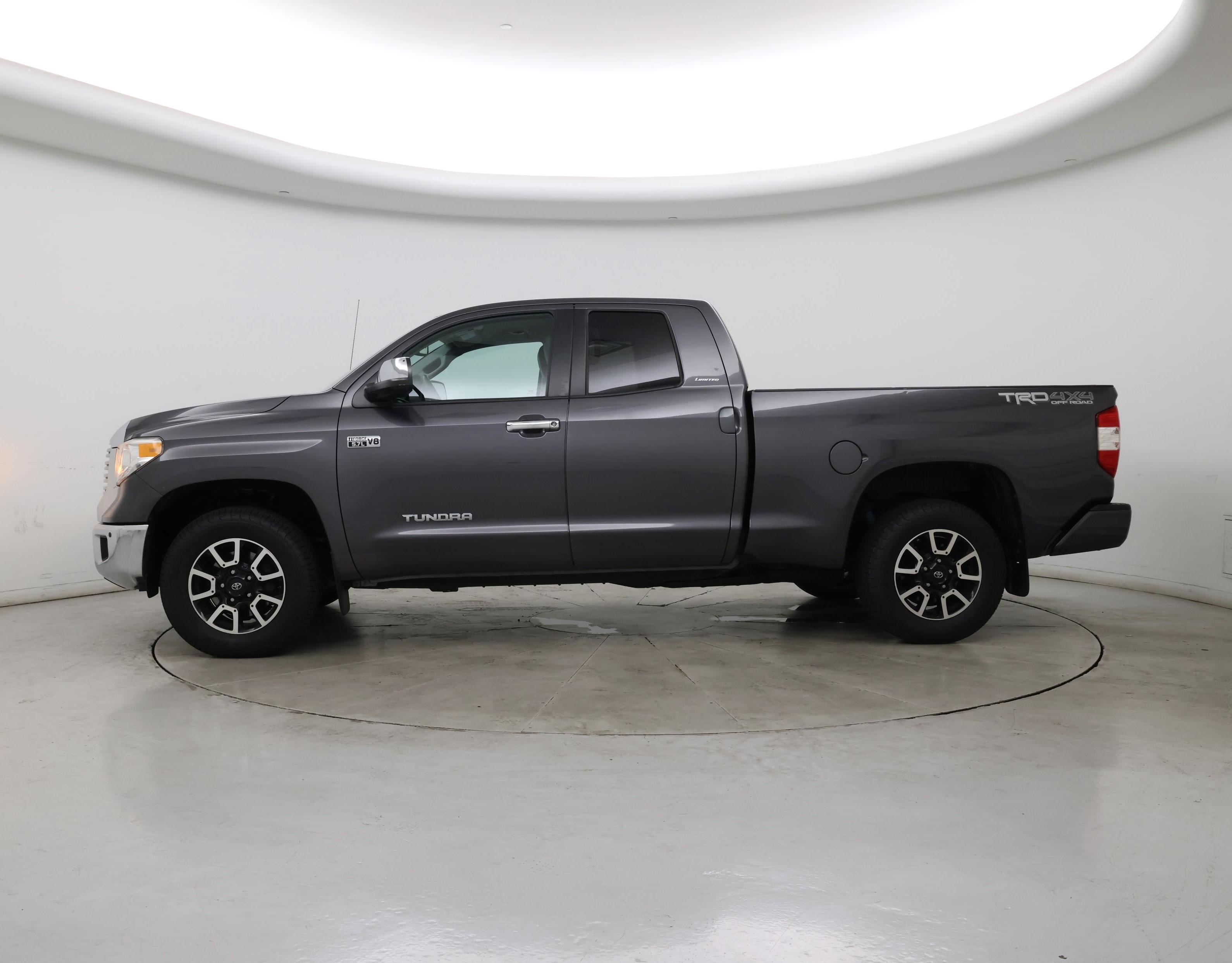 Thumbnail: 2016 Toyota Tundra - 3
