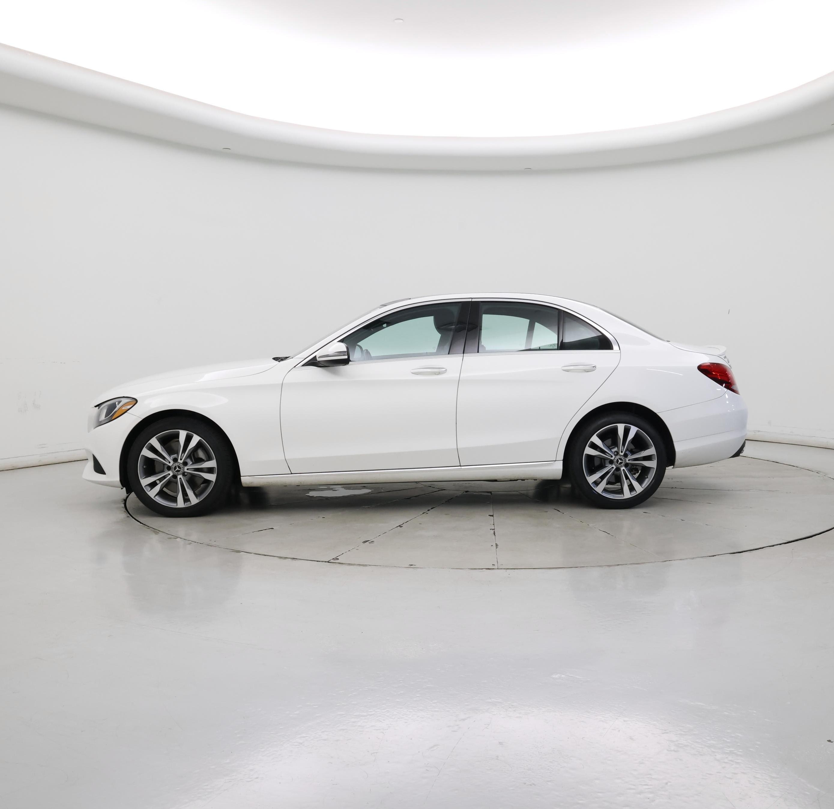 Thumbnail: 2018 Mercedes-Benz C-Class - 3