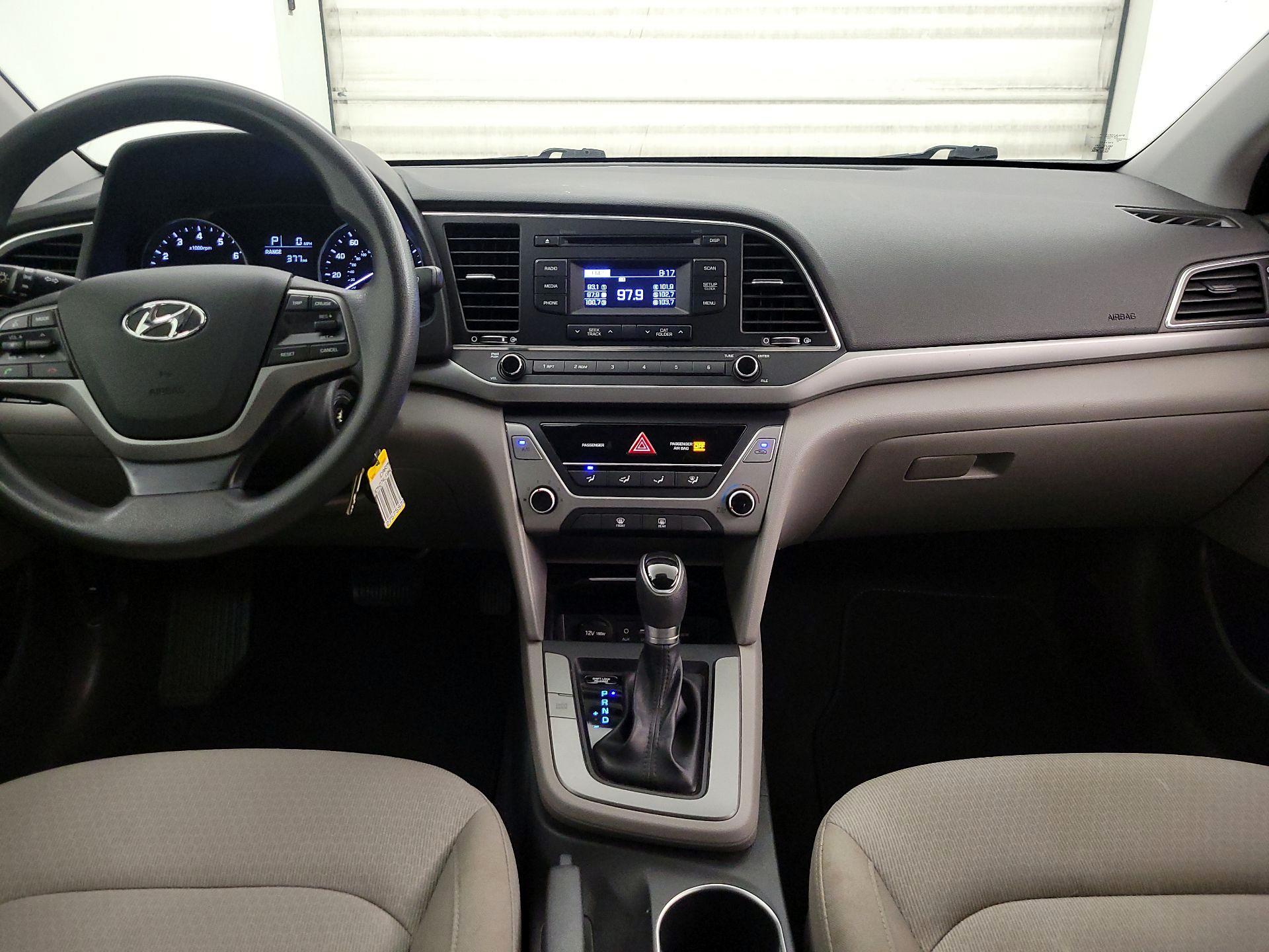 Thumbnail: 2017 Hyundai Elantra - 9