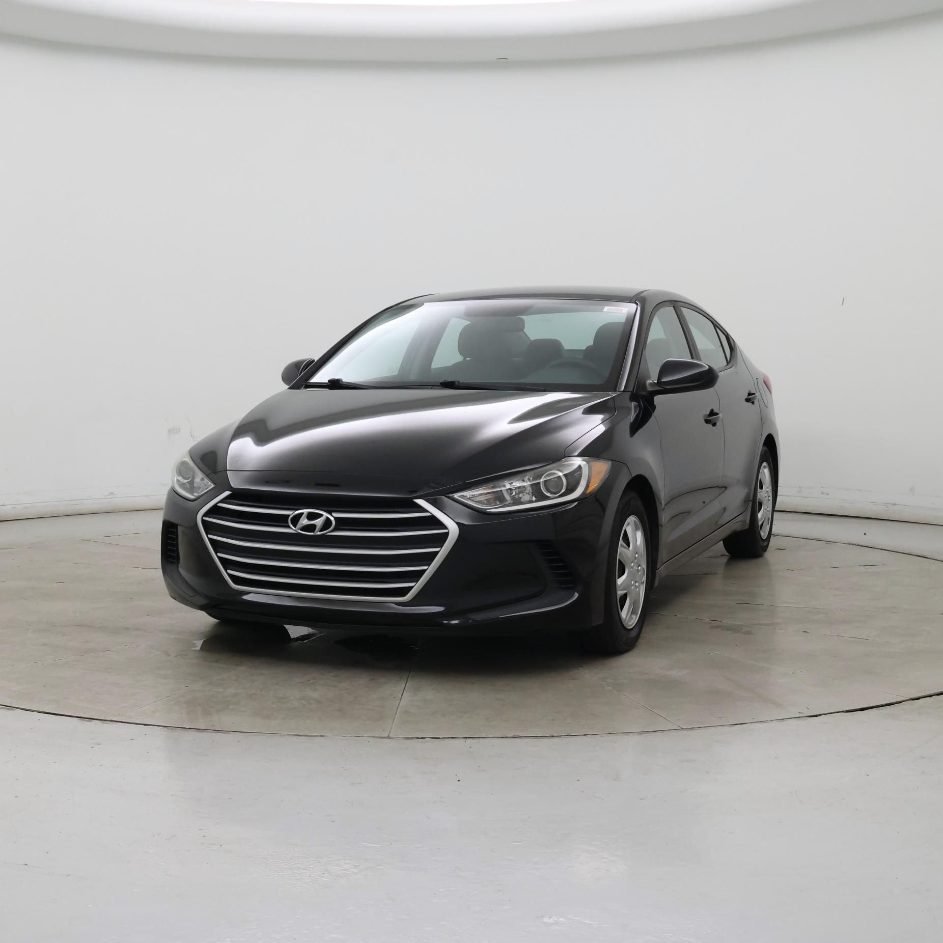 Thumbnail: 2017 Hyundai Elantra - 4