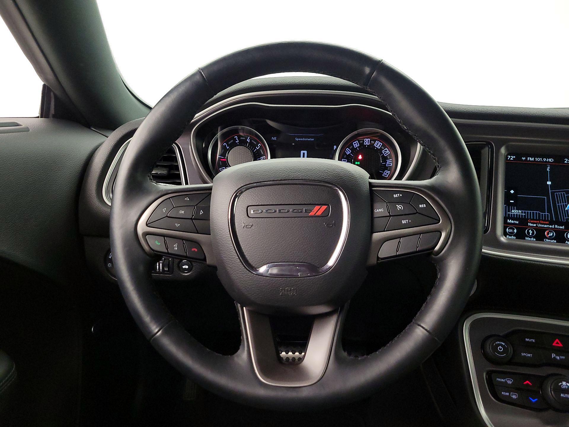 Thumbnail: 2019 Dodge Challenger - 10