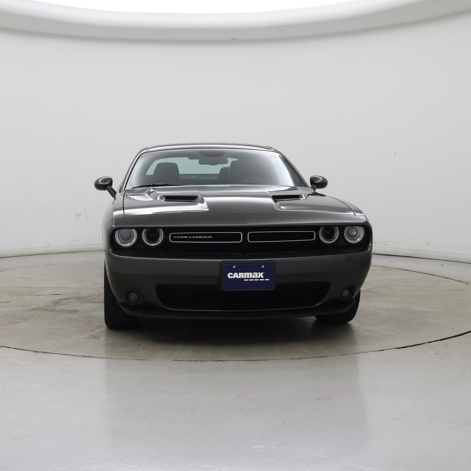 Thumbnail: 2019 Dodge Challenger - 5