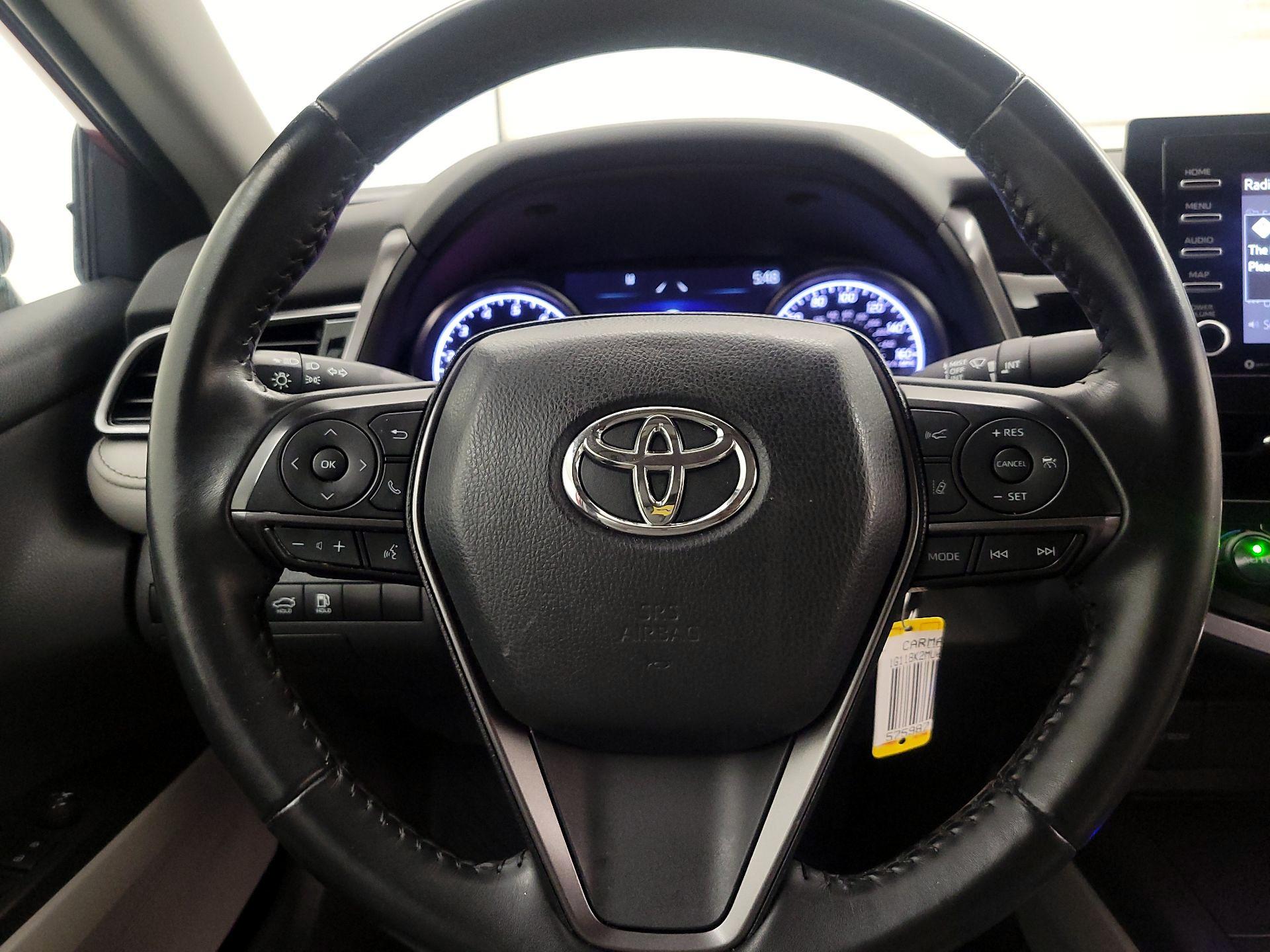 Thumbnail: 2021 Toyota Camry - 10