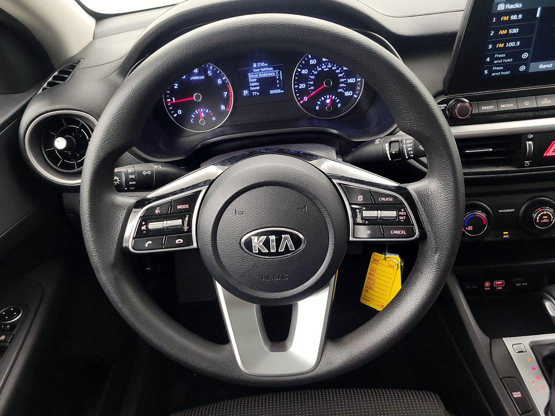 Thumbnail: 2021 Kia Forte - 10